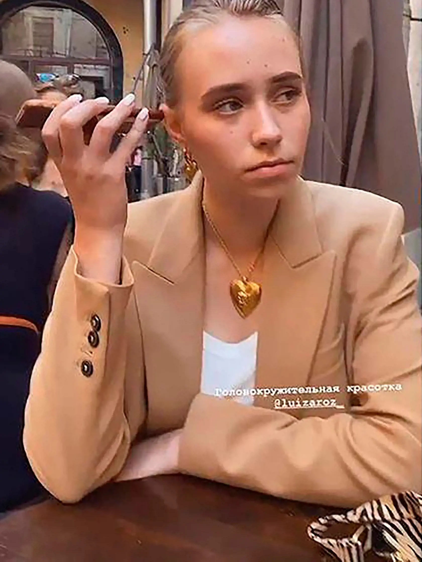 Luiza Rozova, akoby z oka vypadla Vladimírovi Putinovi