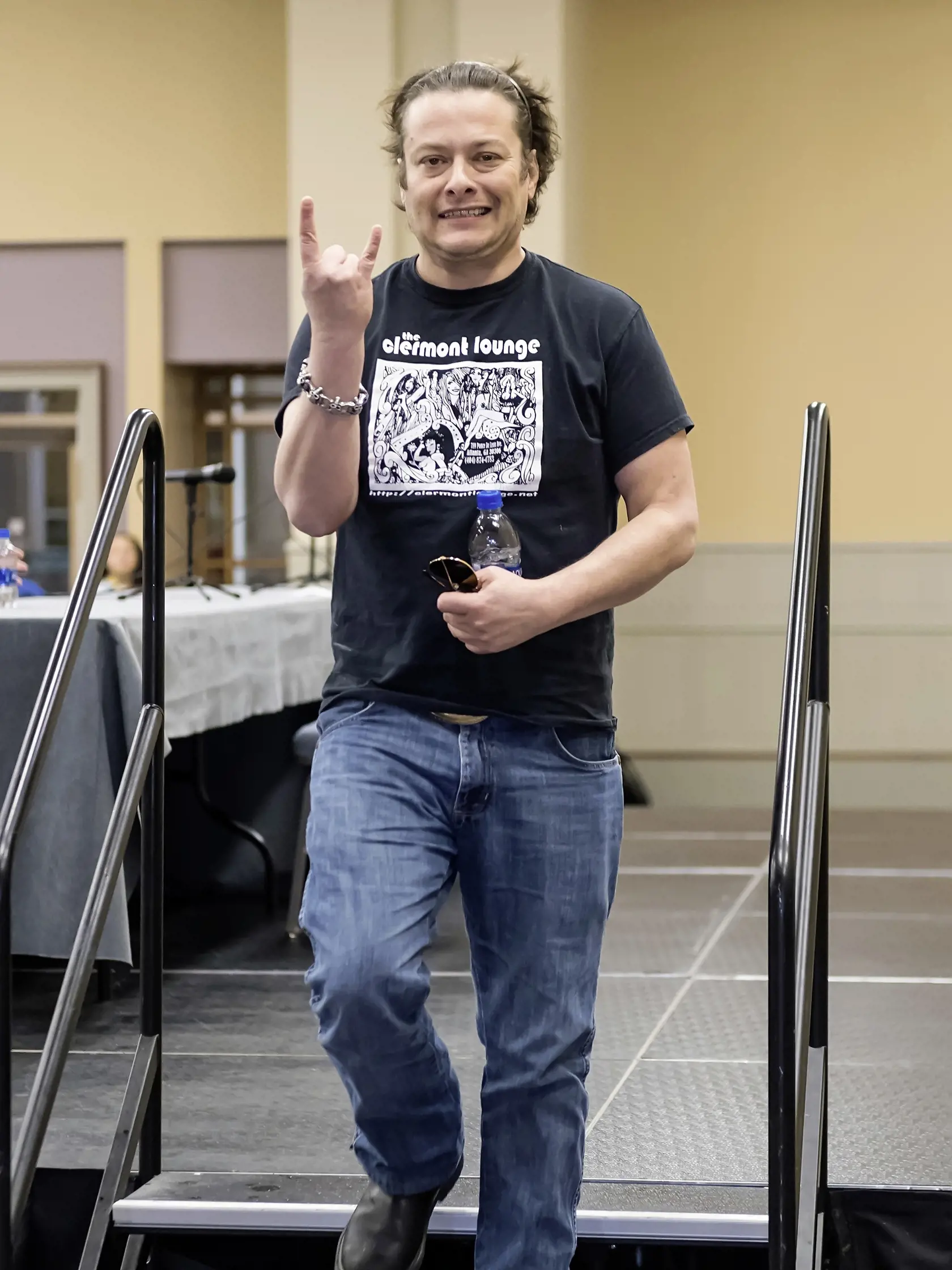 EDWARD FURLONG (43)