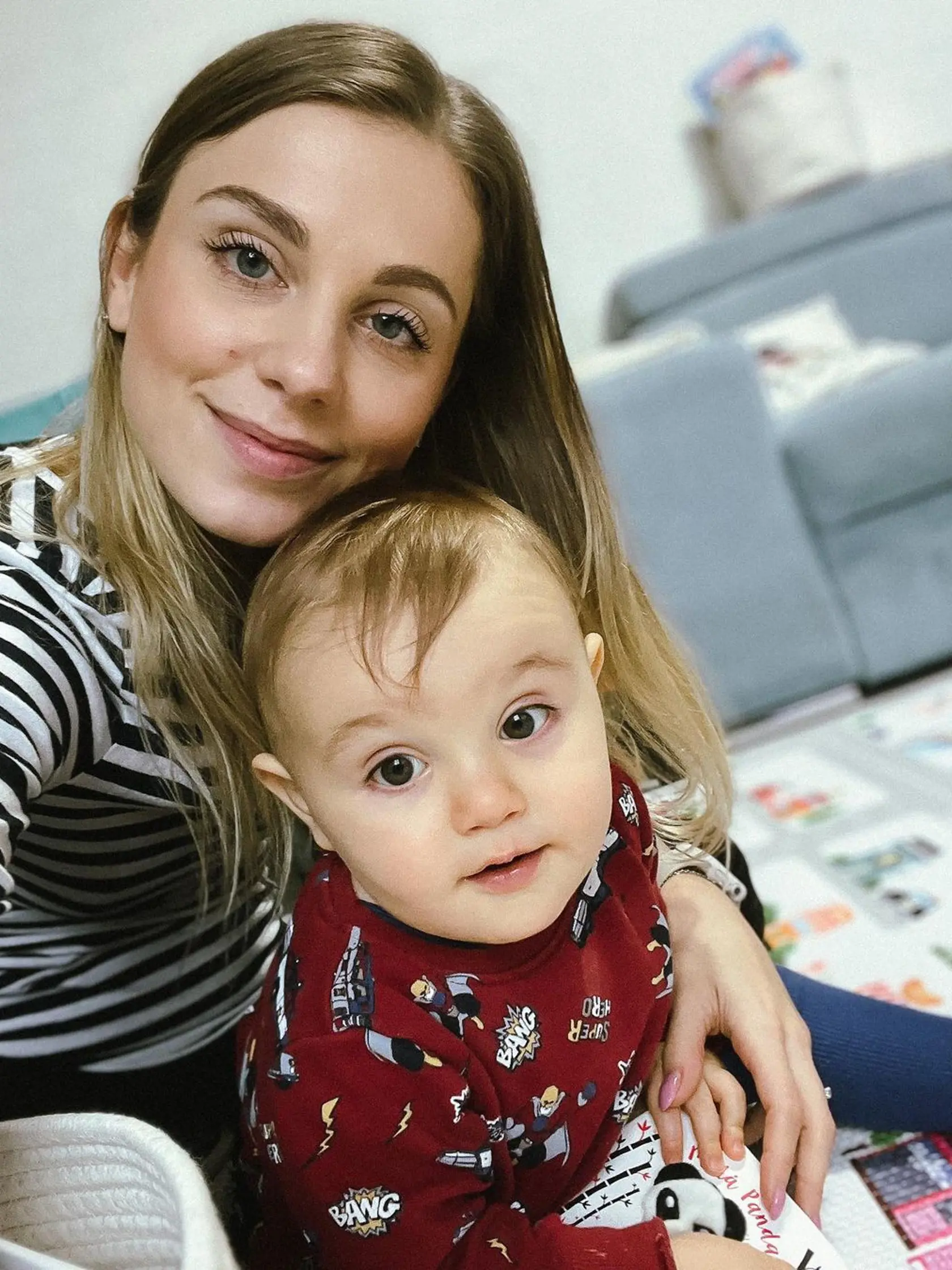 Dominika so synom.