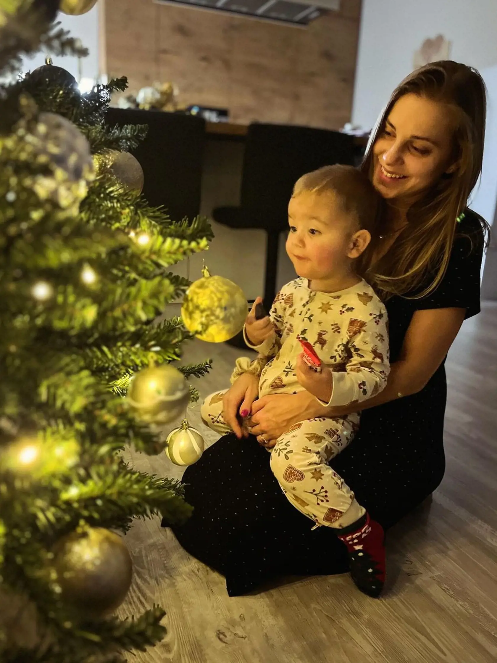 Dominika so synom