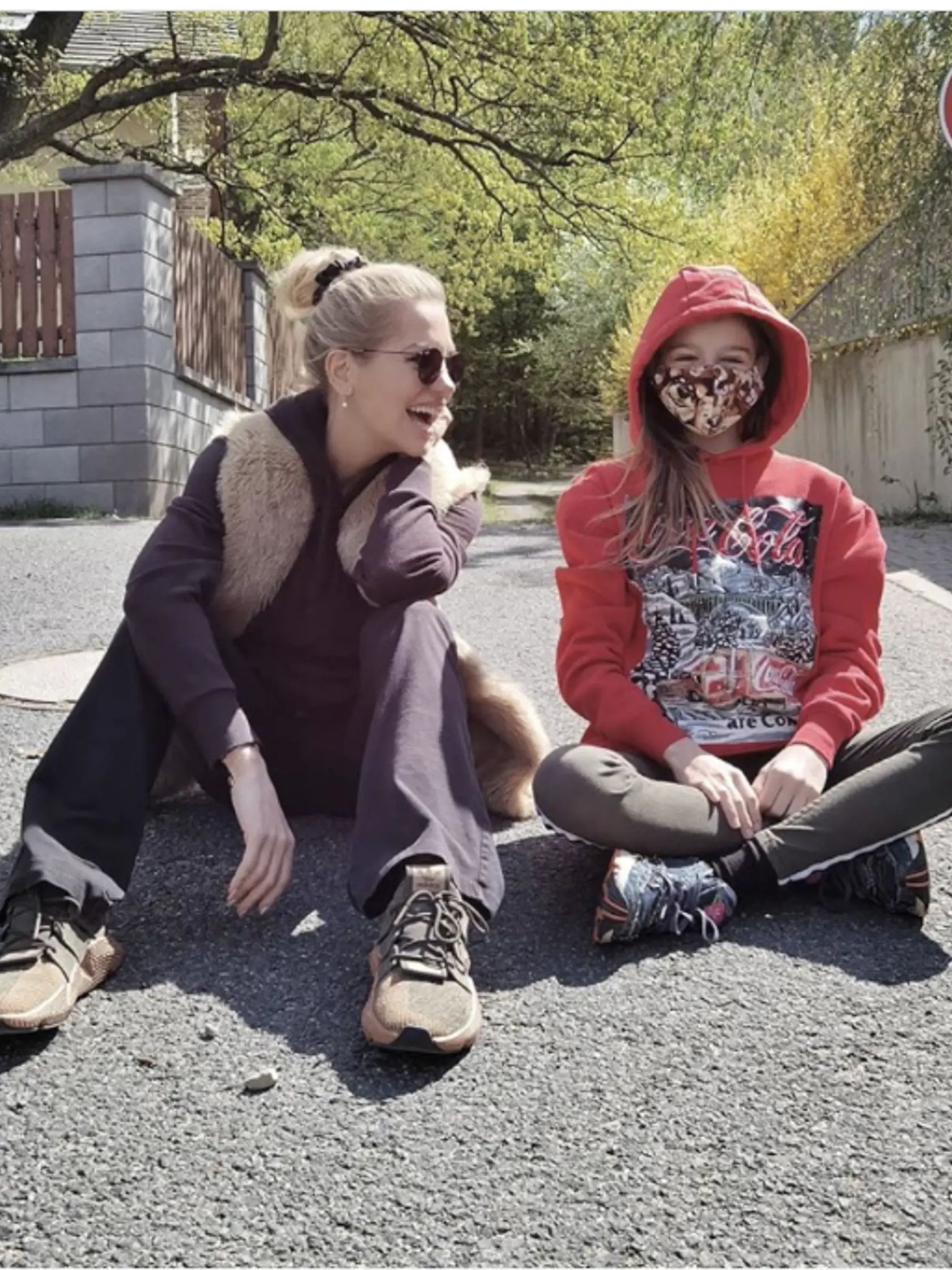 Dara a dcéra Lola