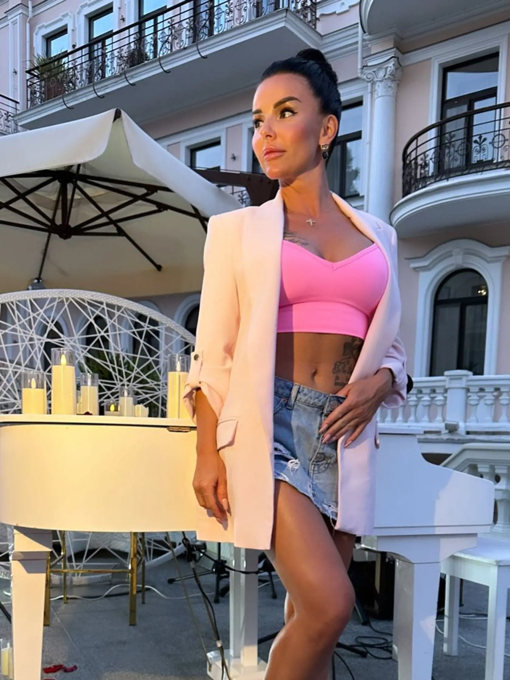 Julia skoro 370-tisíc sledovateľov.