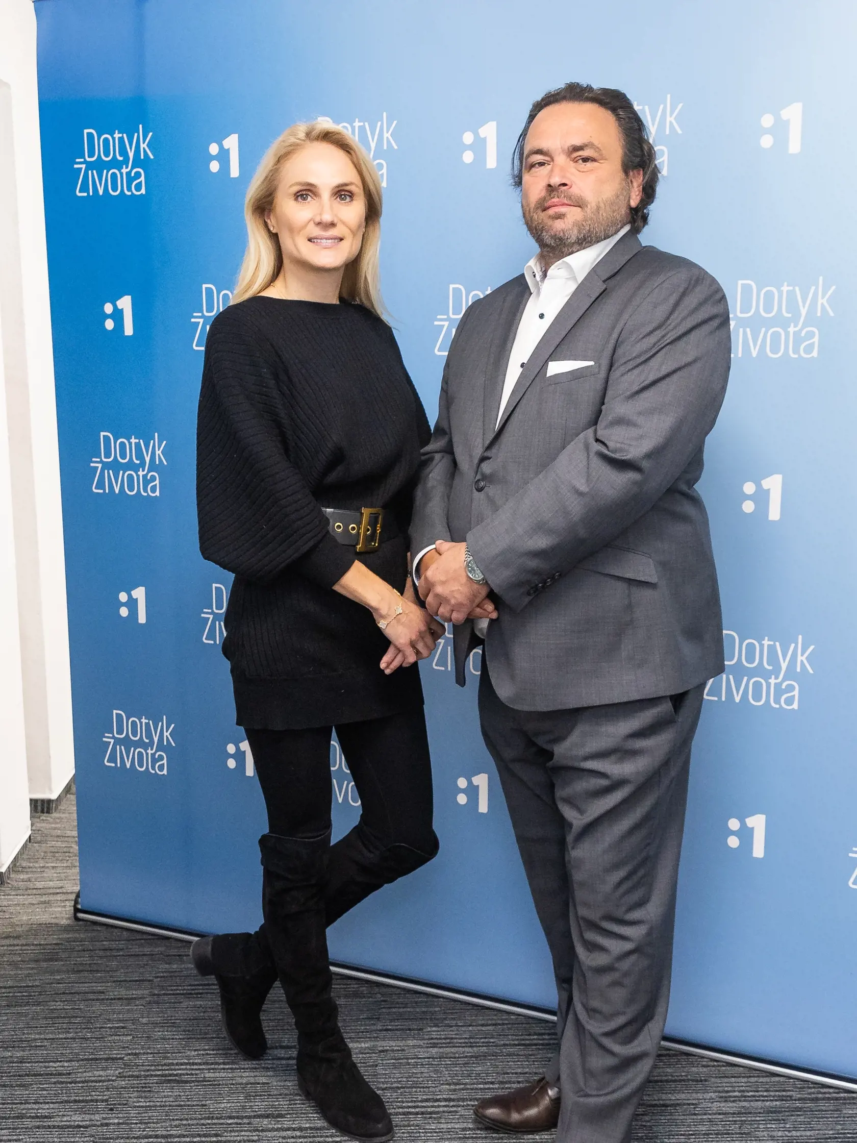 Exkluzívna novinárska projekcia prvého dielu seriálu Dotyk života. Na snímke Marcela Mojtová a Igor Slanina.