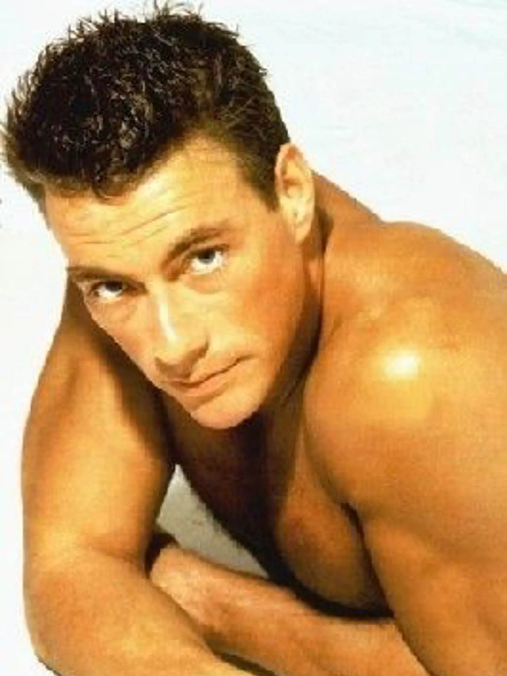 Jean Claude Van Damme v plnej sile a kráse.