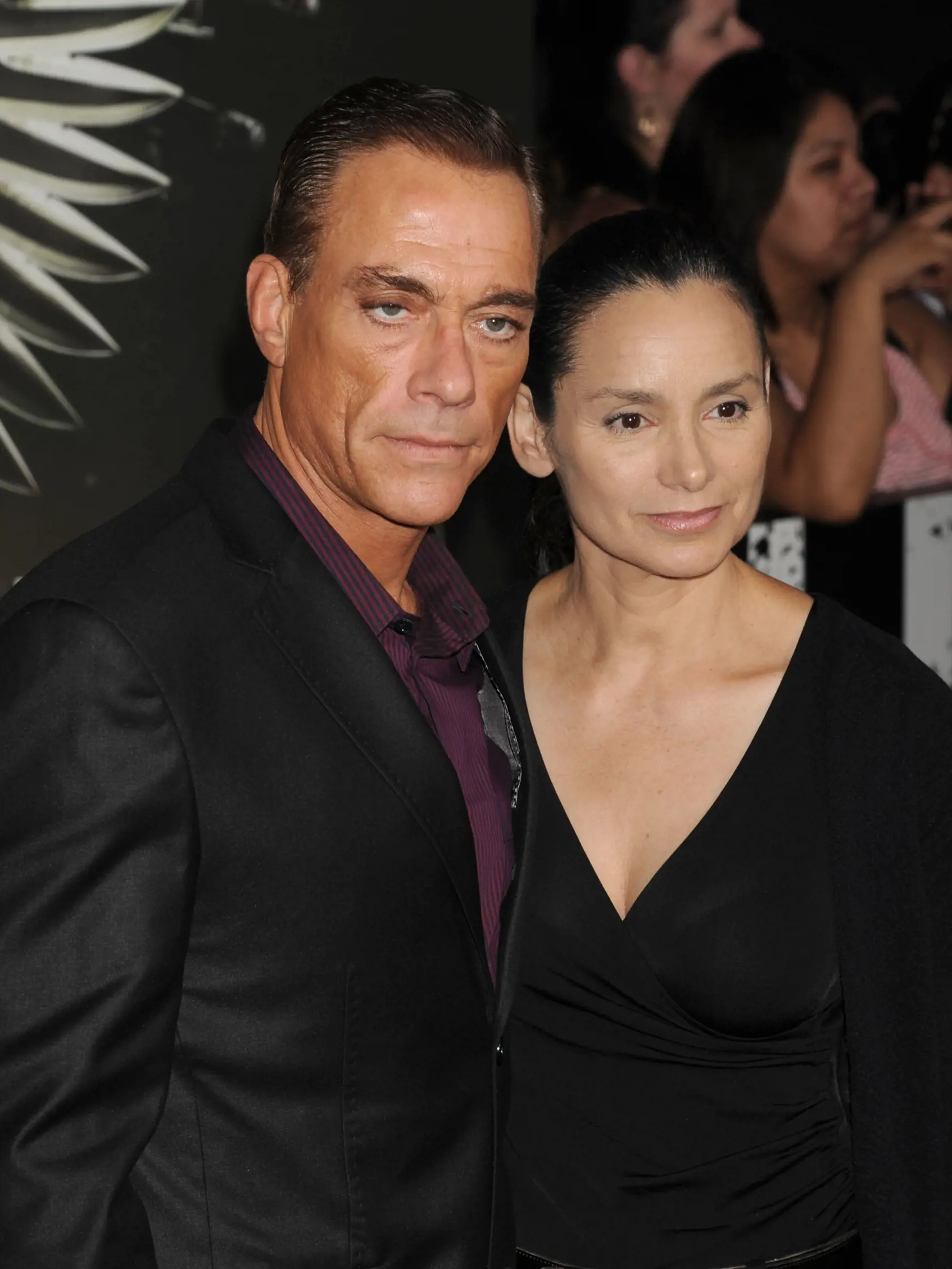 Kuriózne je, že s Gladys sa belgický majster bojových umení Jean-Claude van Damme oženil nie raz, ale hneď dvakrát.