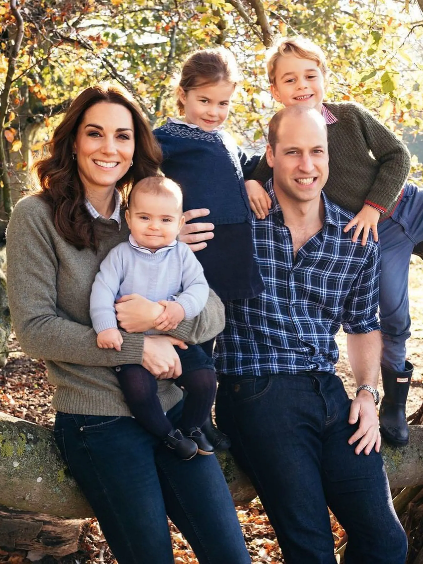 Dvorný fotograf Williama a Kate je Matt Porteous, ktorý zväčšil kráľovskú dvojicu na množstve udalostí.