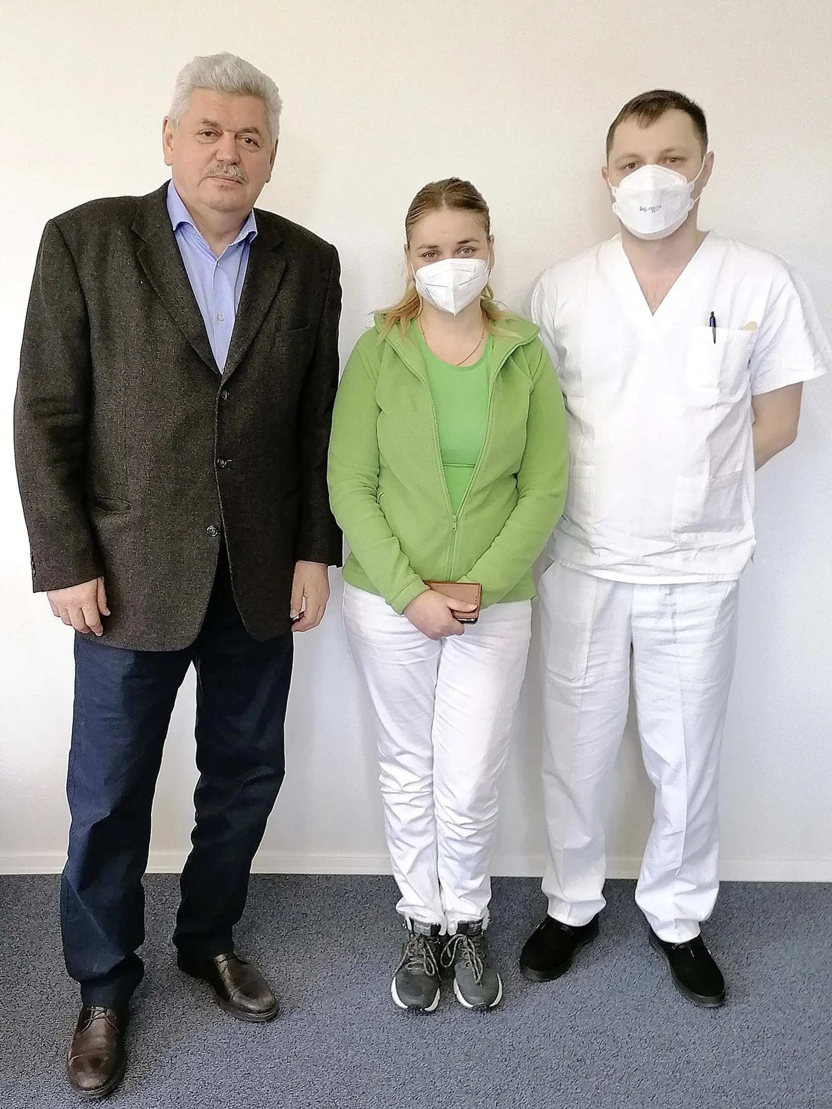 FRANTIŠEK LEŠUNDÁK si pochvaľuje spoluprácu s doktorkou OĽGOU KOVAĽ i VIKTOROM HALÁSOM zo západnej Ukrajiny.