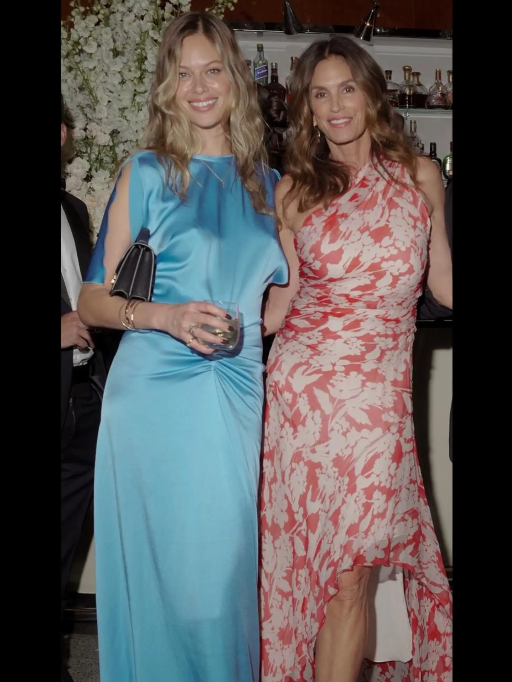 Topmodelka Cindy Crawford bola tiež medzi gratulantmi.