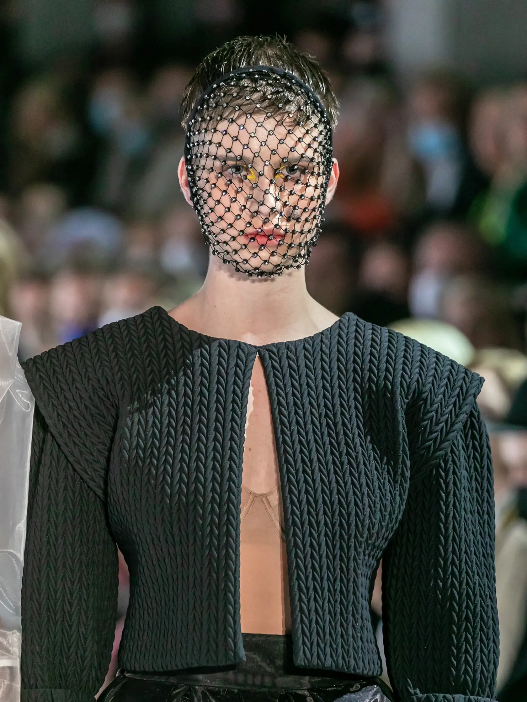 Módna prehliadka zo série "Fashion Live" v Bratislave. Na snímke je Emma Čaputová.