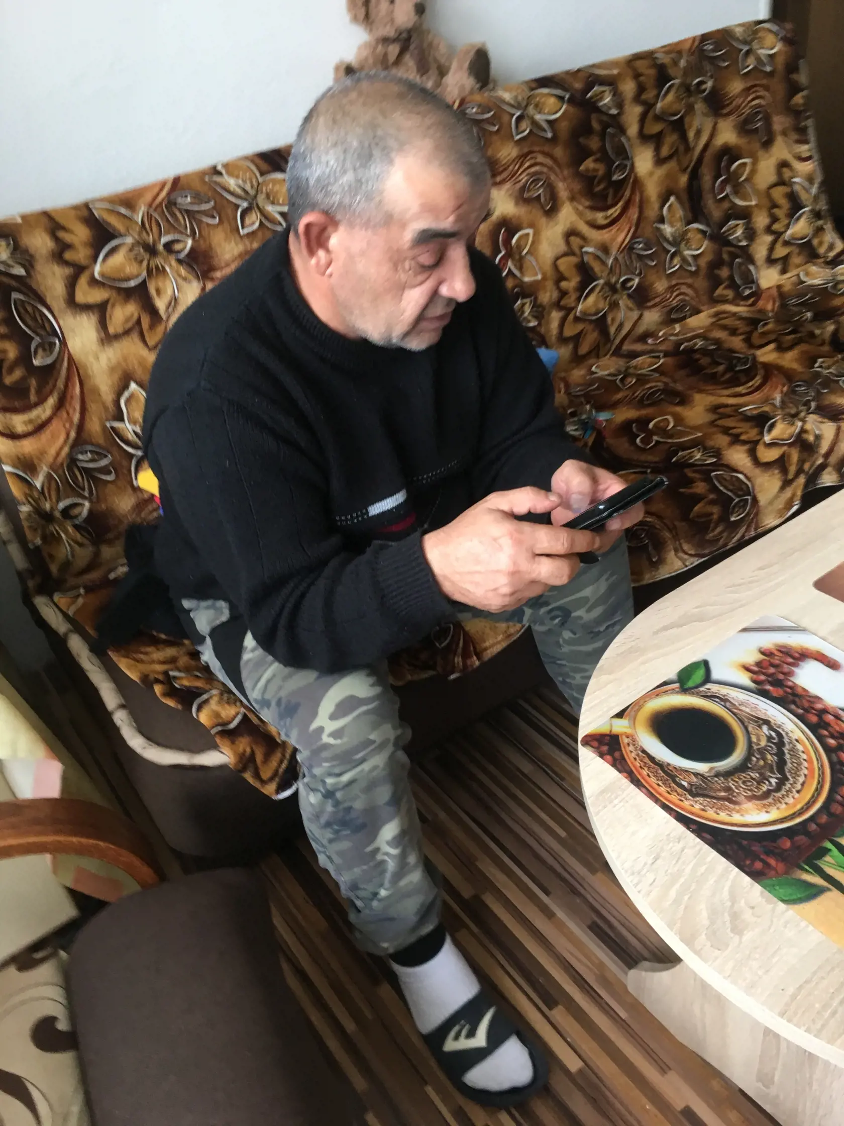 Manžel upratovačky Ján (57) nechápe prečo jeho manželka okradla deti.