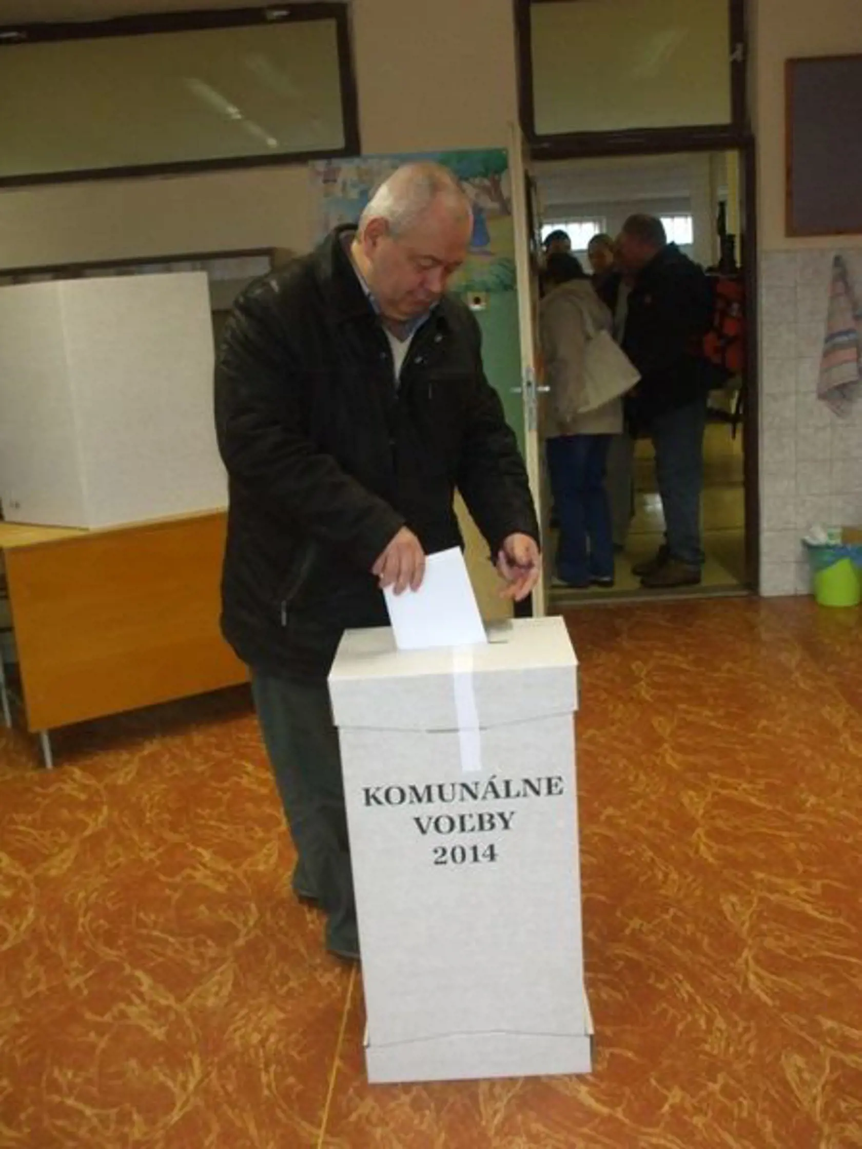 Starosta Petržalky Vladimír Bajan počas komunálnych volieb.