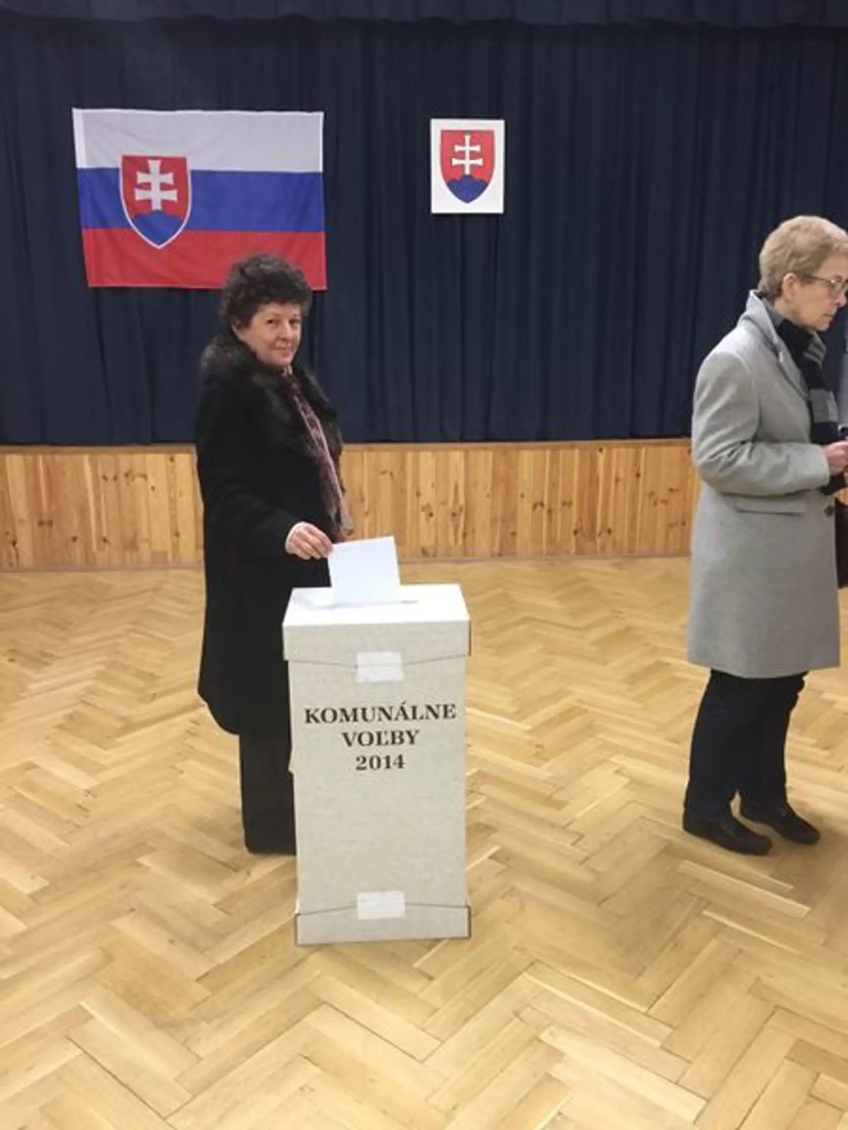 Komunálne voľby na ZŠ Matky Alexie v Bratislave.