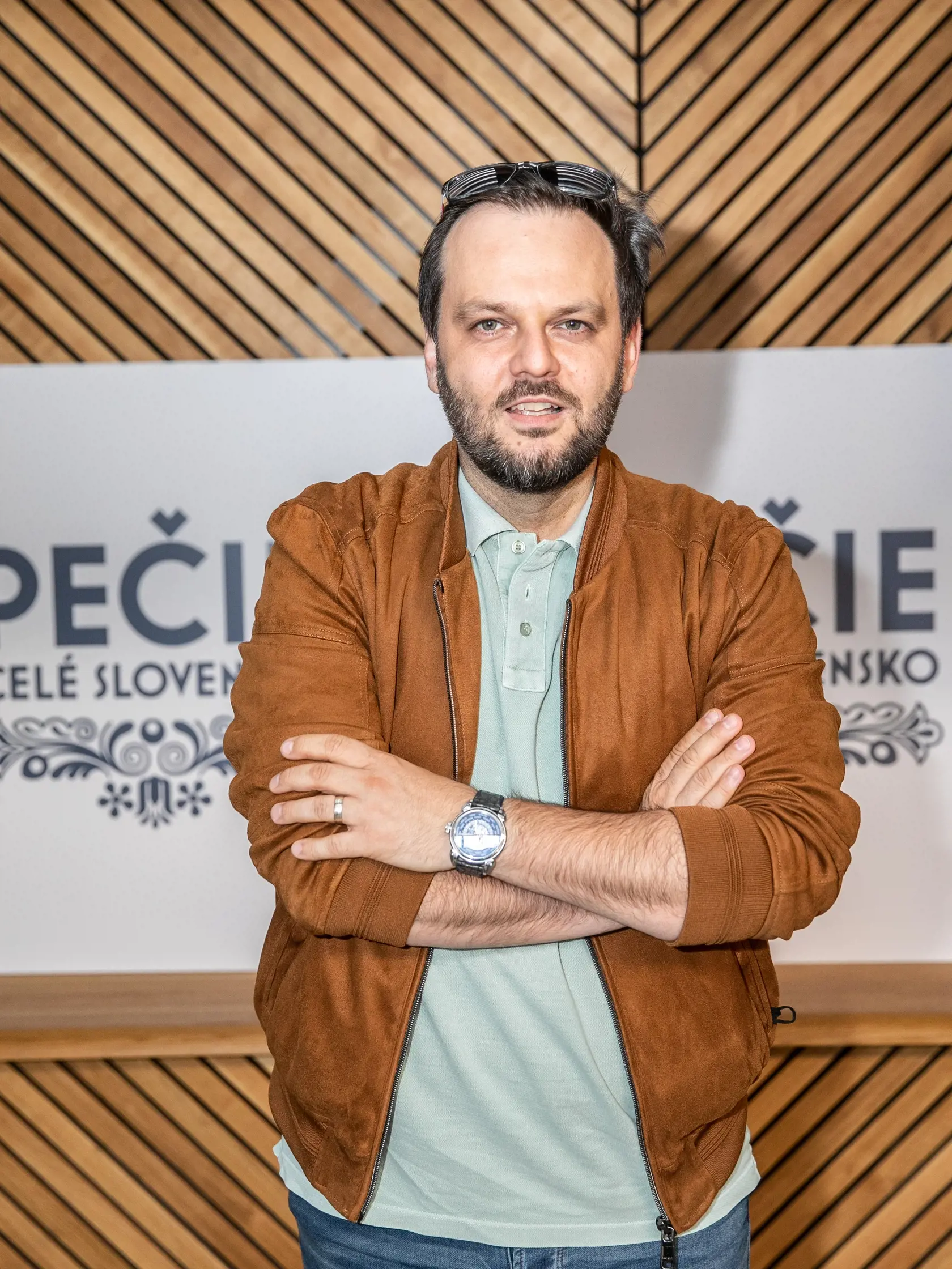 Na fotke je Milan Junior Zimnýkoval.