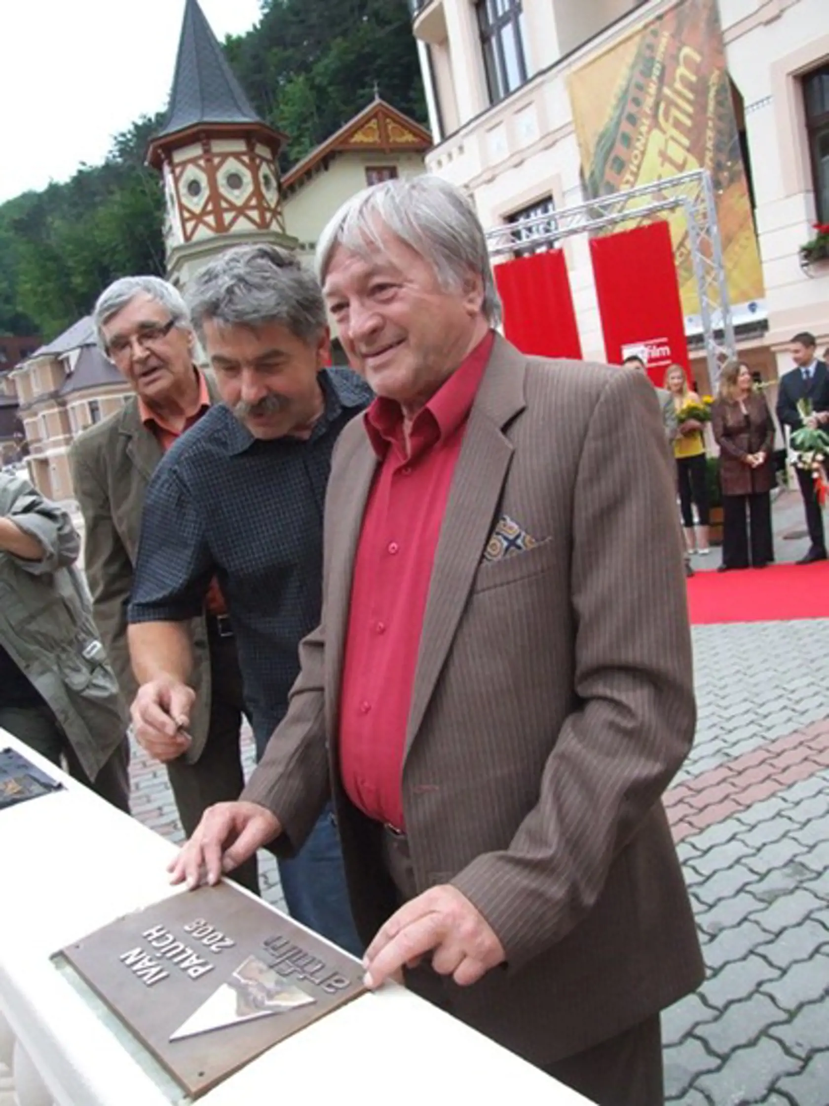 Ivan Palúch na
Moste slávy
v Trenčianskych
Tepliciach.