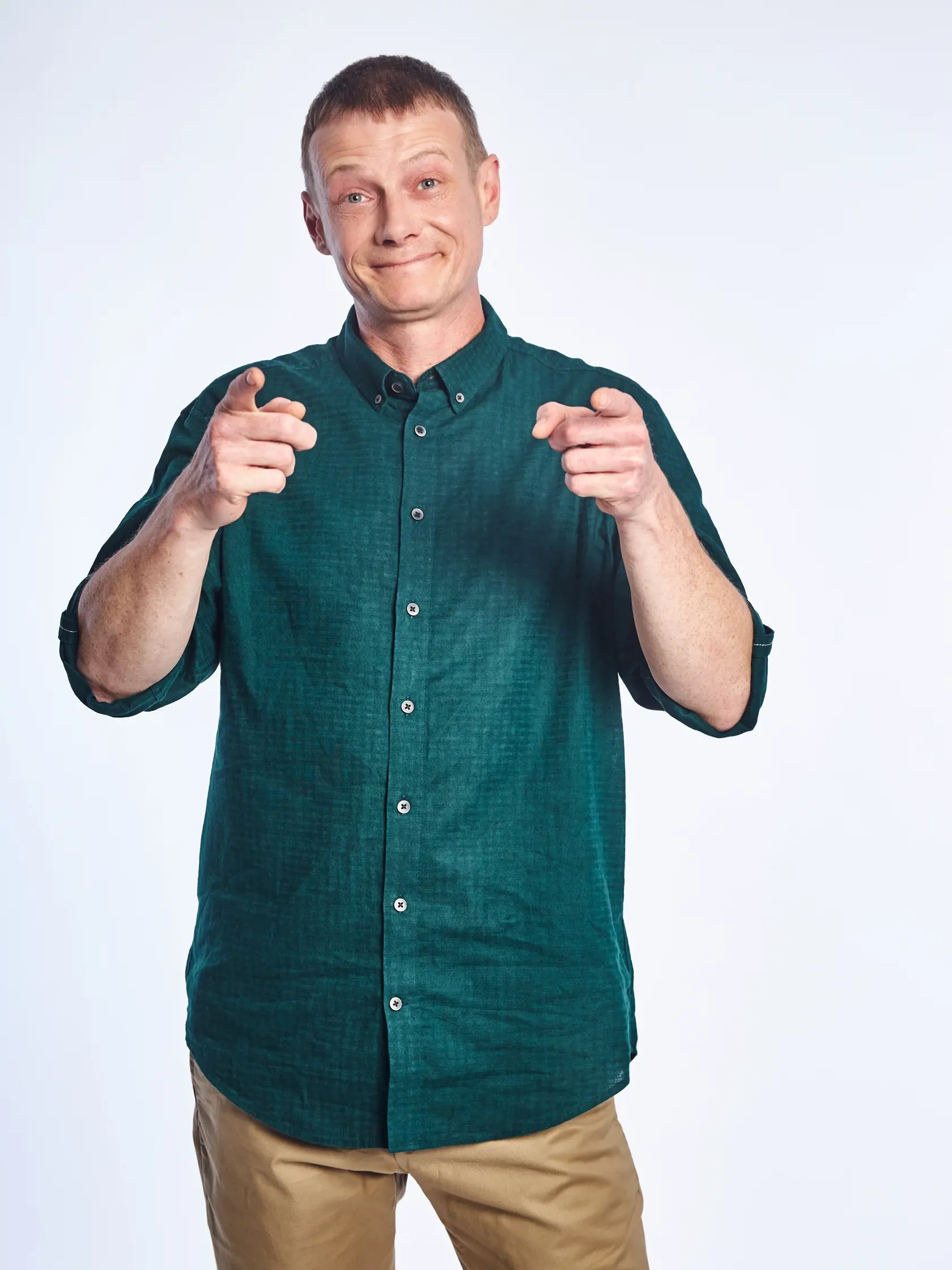 ADAM ROHÁRIK (42), Revúca. Farmár