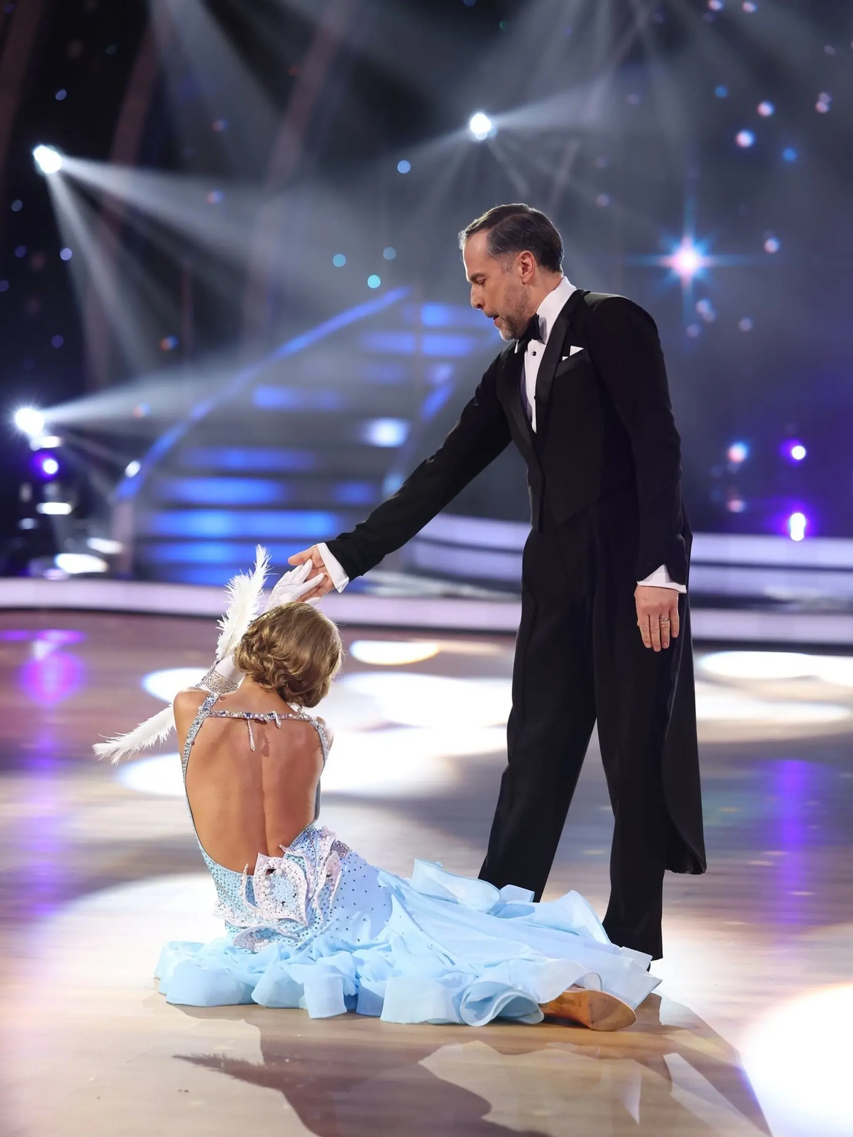 Štvrté kolo Let's Dance. Na snímke Juraj Kemka a Natália Glosíková. 