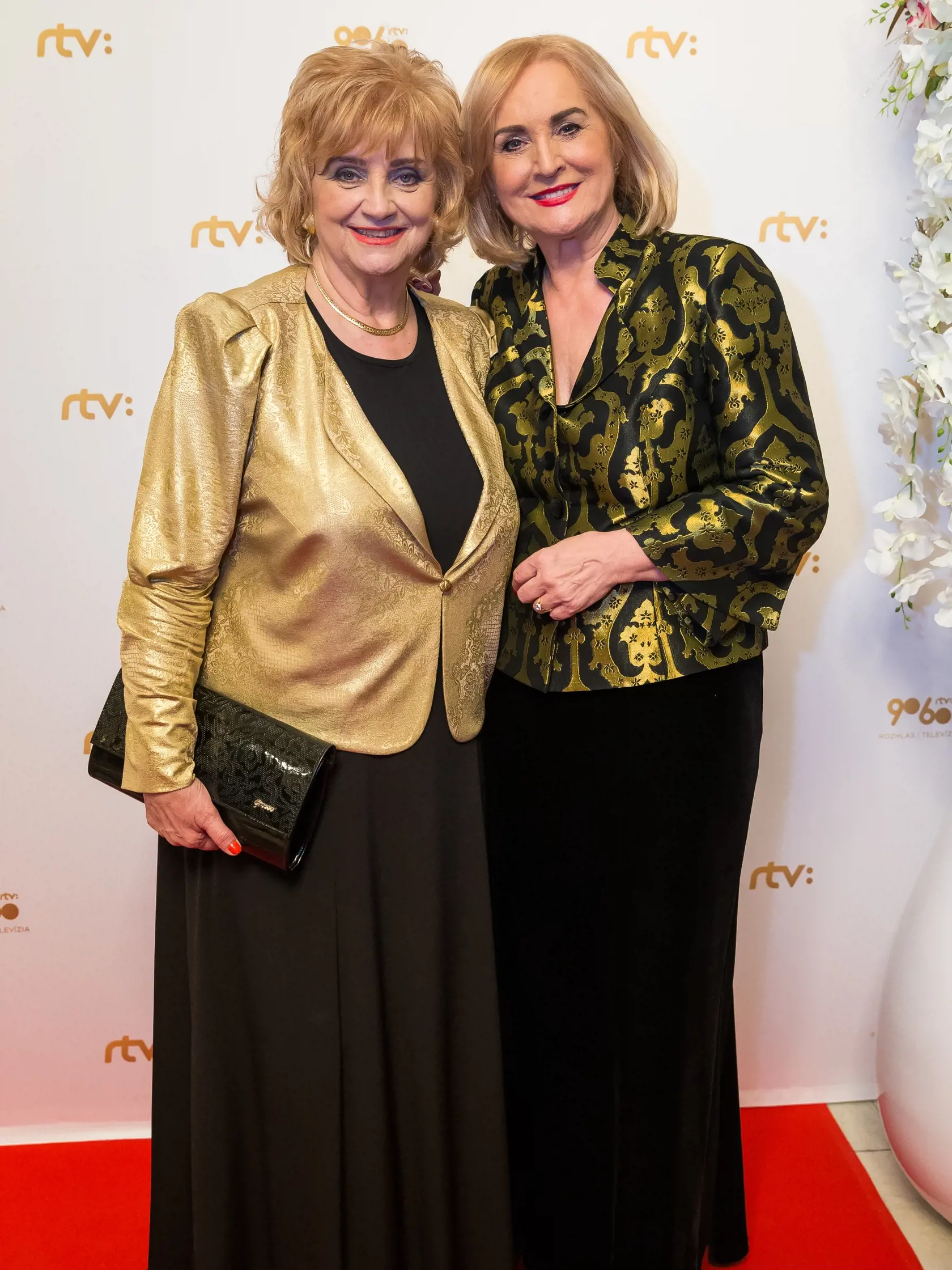 Oslava 60. vyrocia Slovenskej televizie spojena s programom a naslednym rautom v priestoroch starej budovy Slovenskeho narodneho divadla v Bratislave