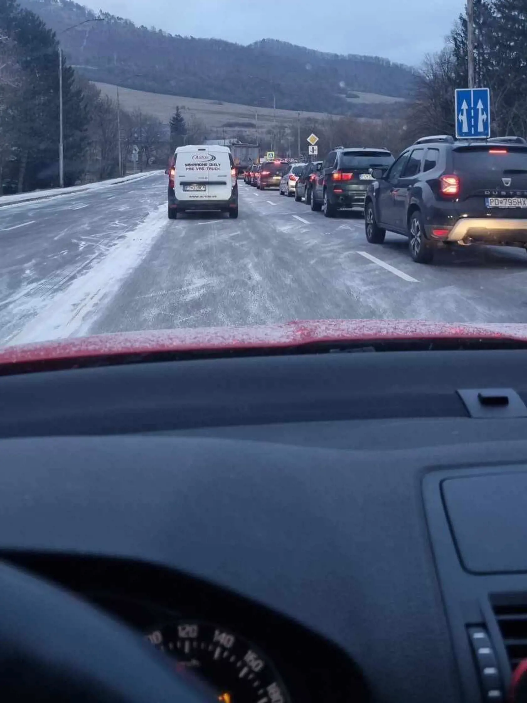 Vážna nehoda pri Handlovej.