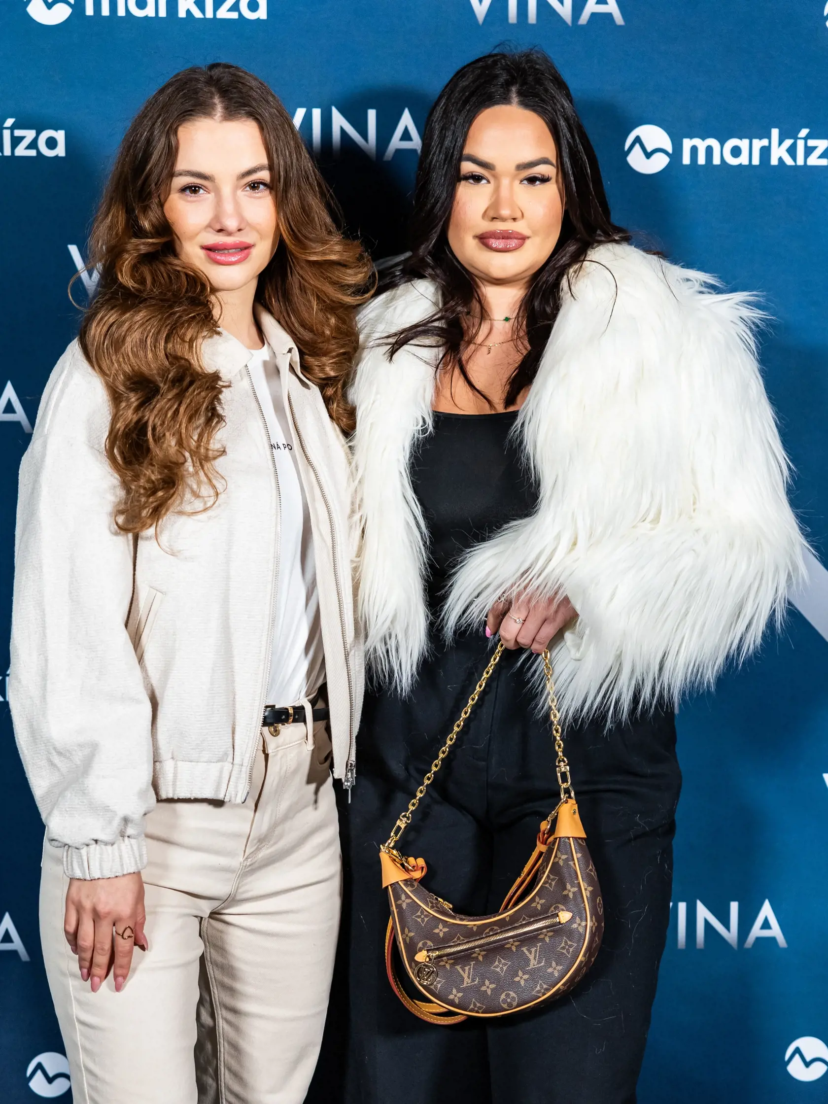 Premiéra seriálu “VINA” v Bratislave. Na snímke Beáta Rusnáková a Miroslava Hrivňáková.