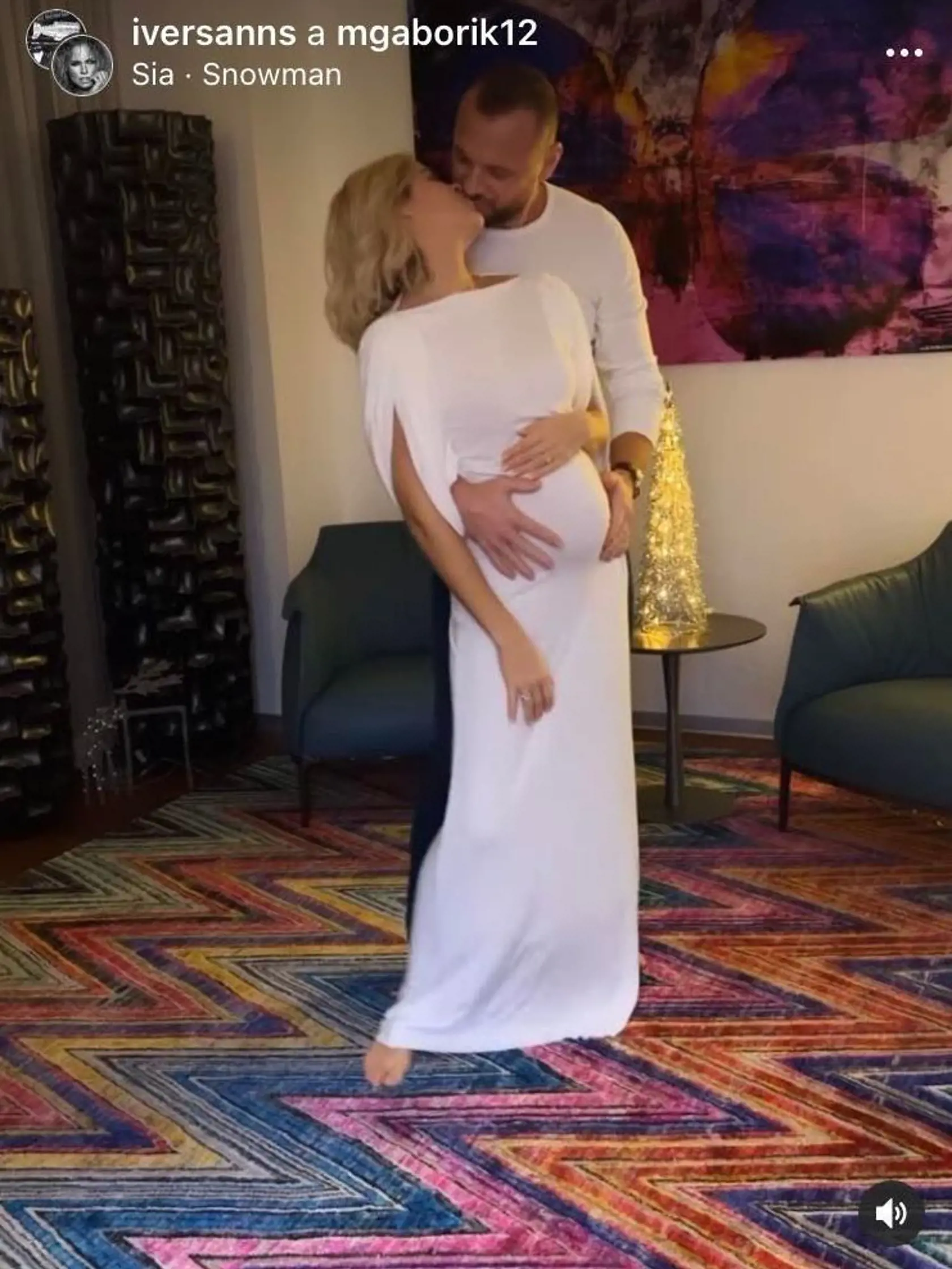 Ivana Gáborík deň pred Vianocami prezradila, že čaká druhé dieťatko.