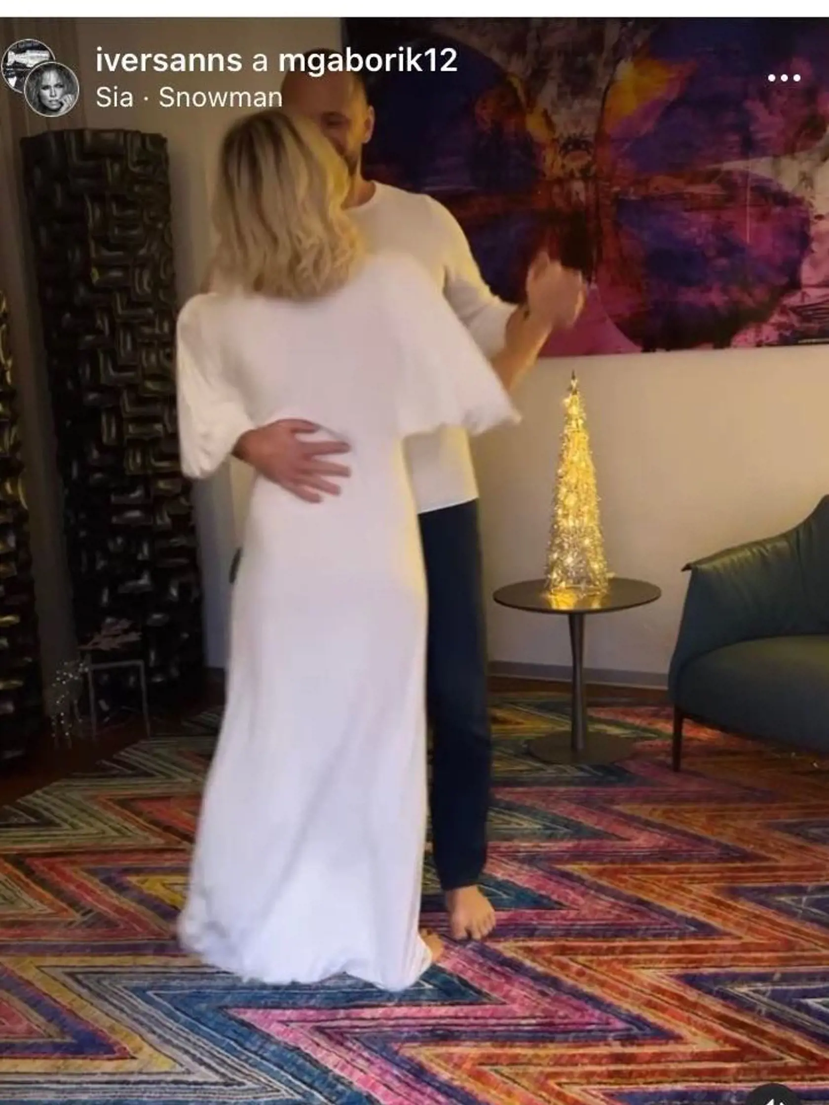 Ivana Gáborík deň pred Vianocami prezradila, že čaká druhé dieťatko.
