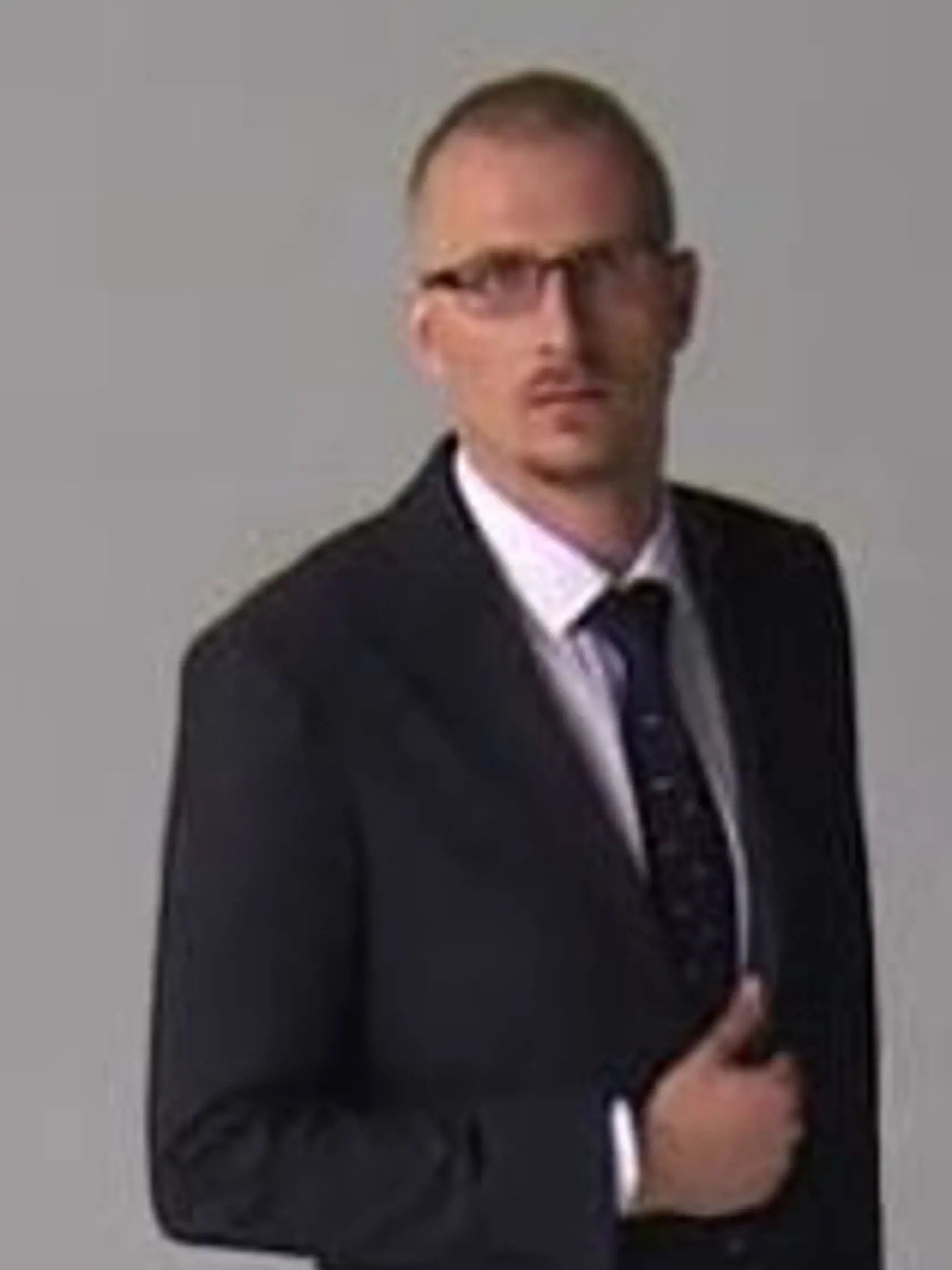 Z Ľuboša je konečne štýlový muž.