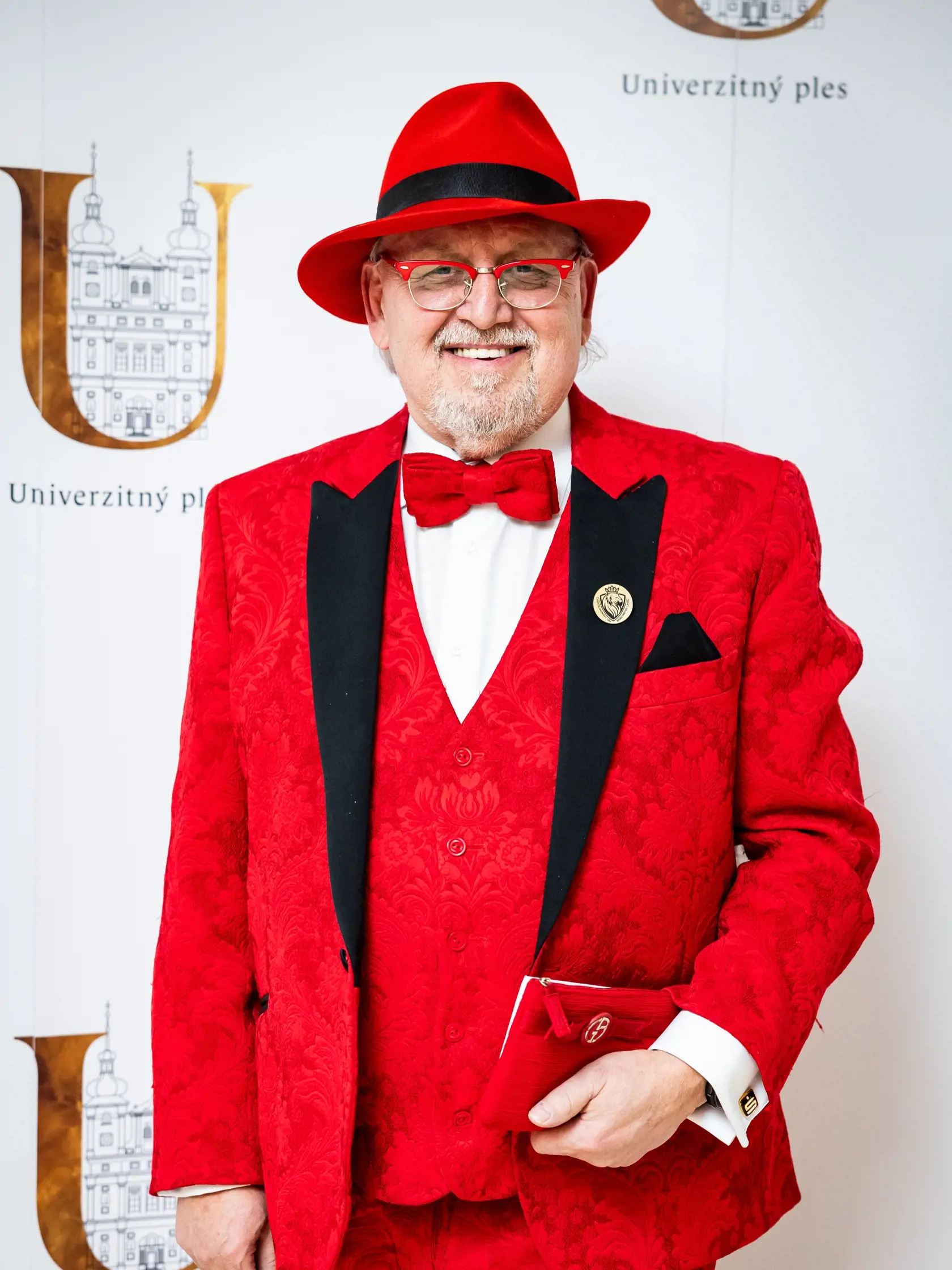 2. ročník univerzitného plesu v Trnave. Na snímke Jozef Oklamčák.