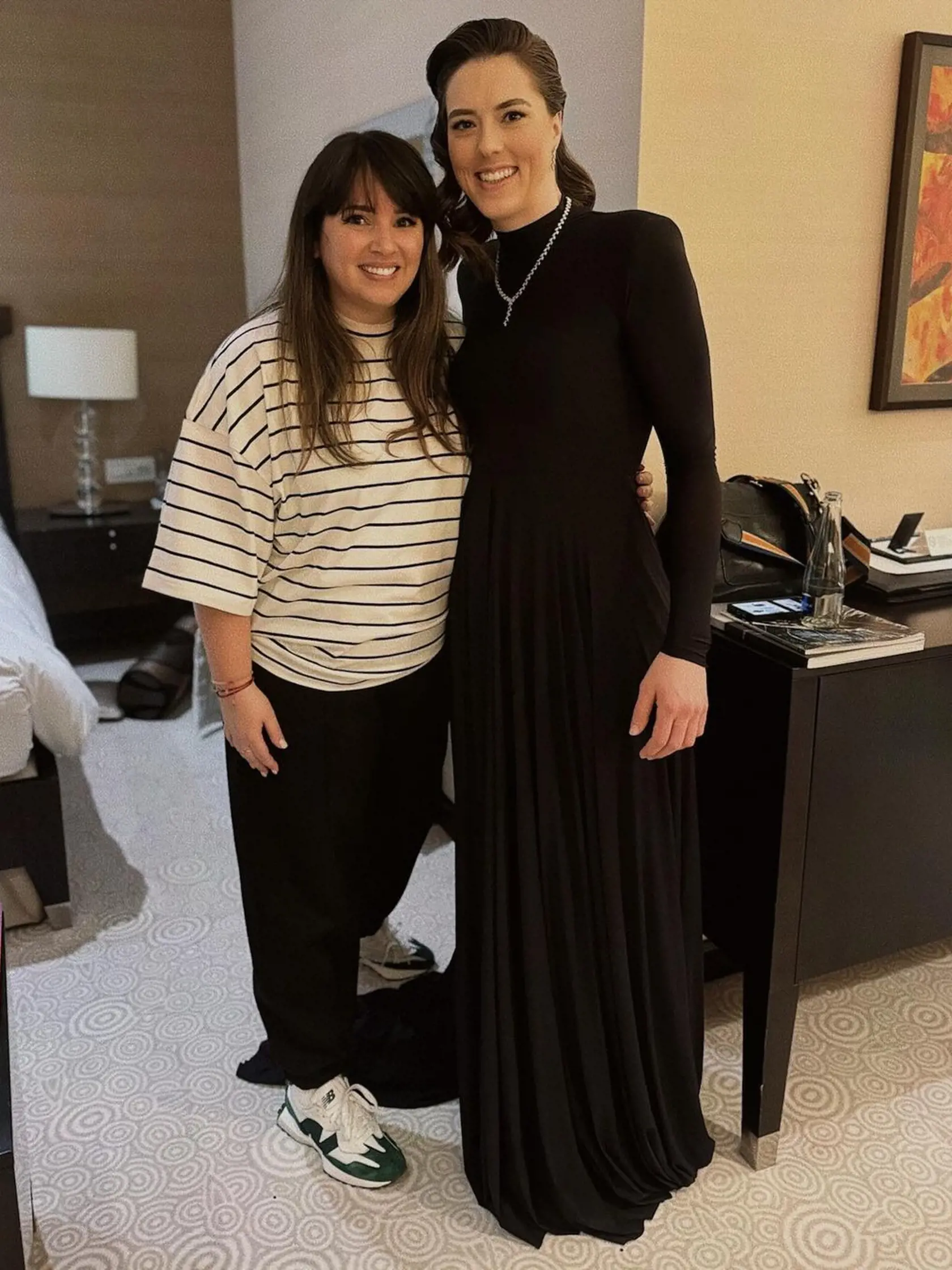 Petra Vlhová so stylistkou Lenkou pripravená na štátne vyznamenania.
