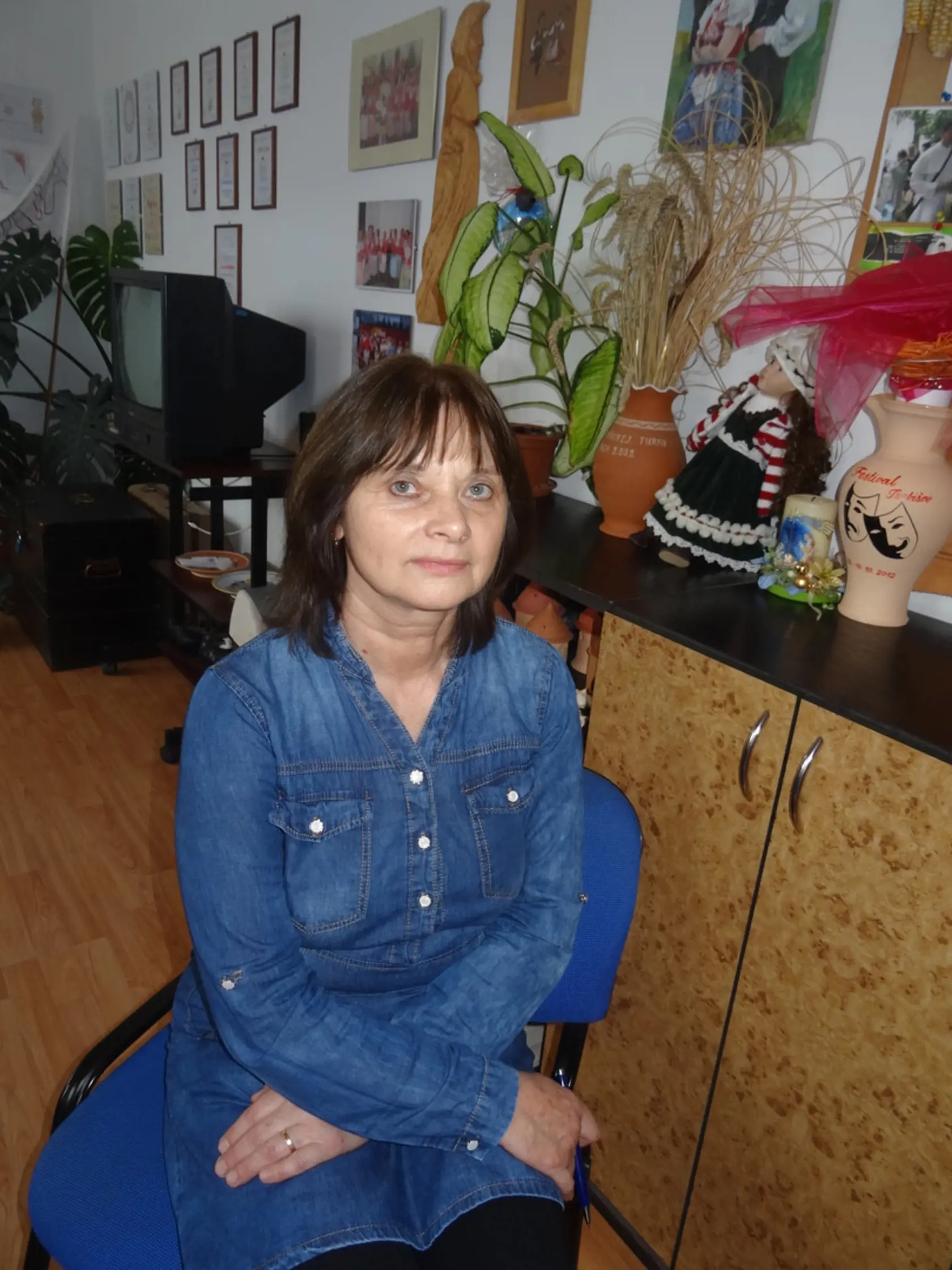 Alžbeta (61)
