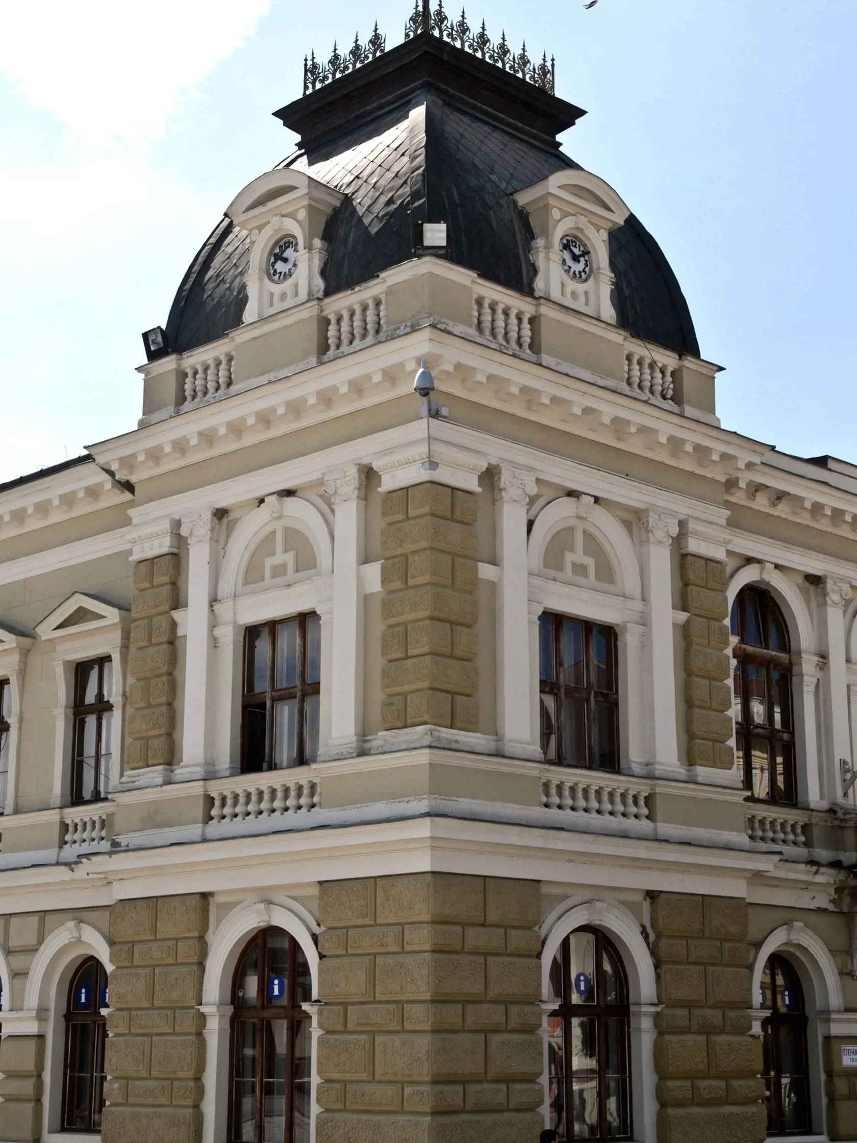 Terézia pracovala ako právnička v nitrianskej radnici.