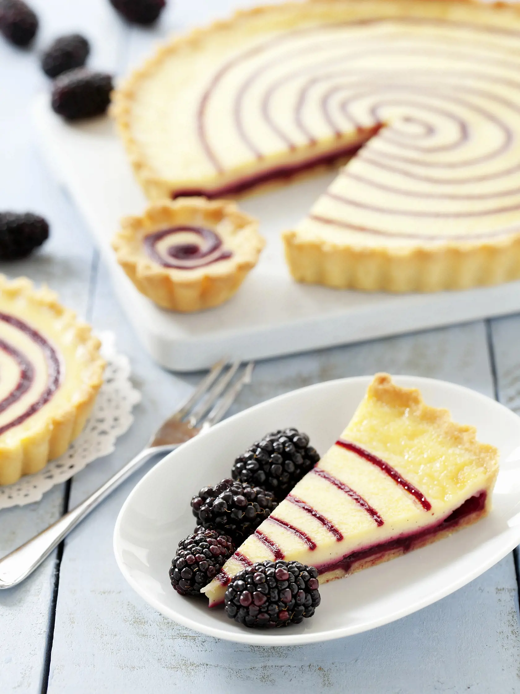 Tvarohovo-černicový tart