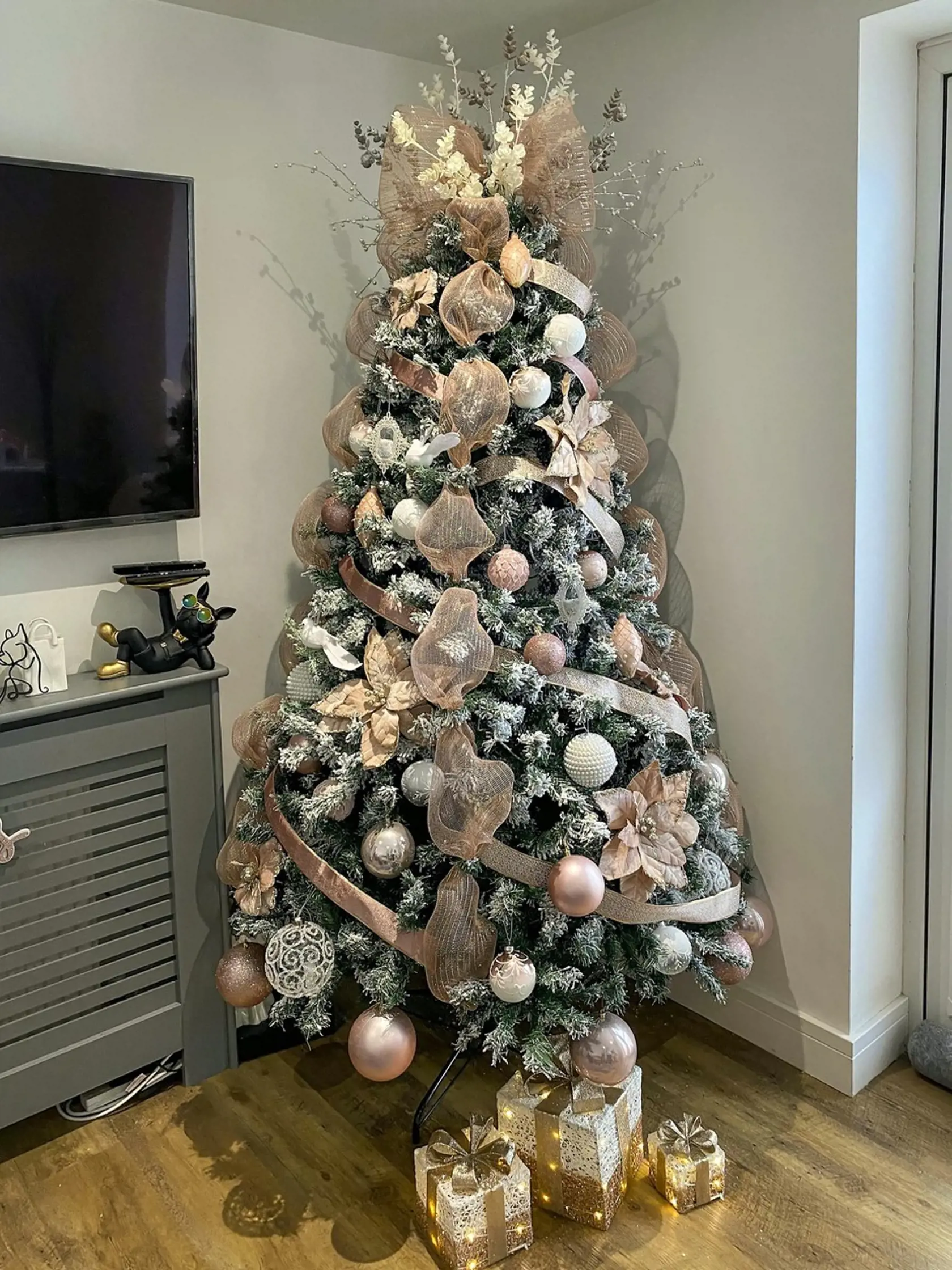 Ďalší skvelý nápad ako si vyzdobiť vianočný stromček.