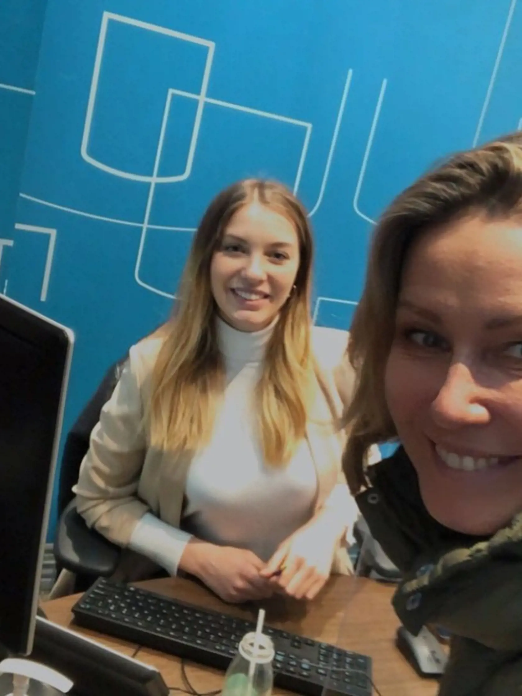 DVA MESIACE V KANADE Bola navštíviť svoju staršiu dcéru, na snímke dole, a obzrieť krásy Toronta.