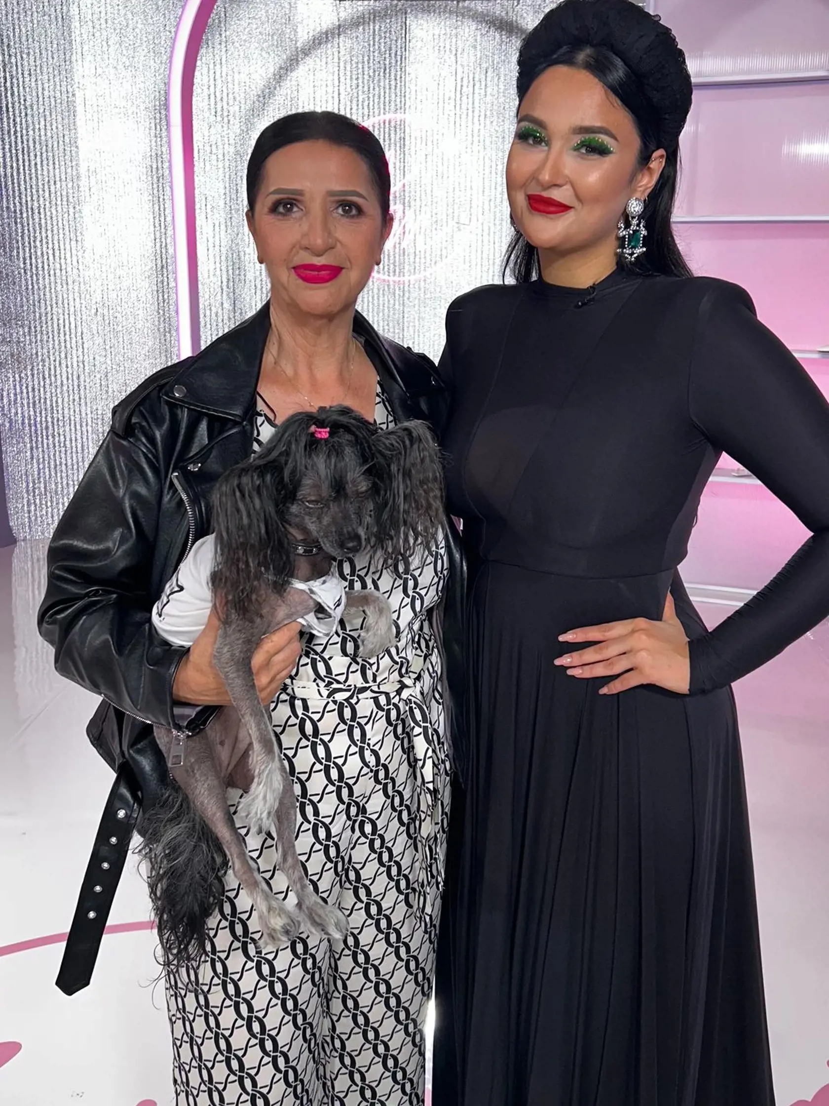 Ema Fajnor a Nora Mojsejová