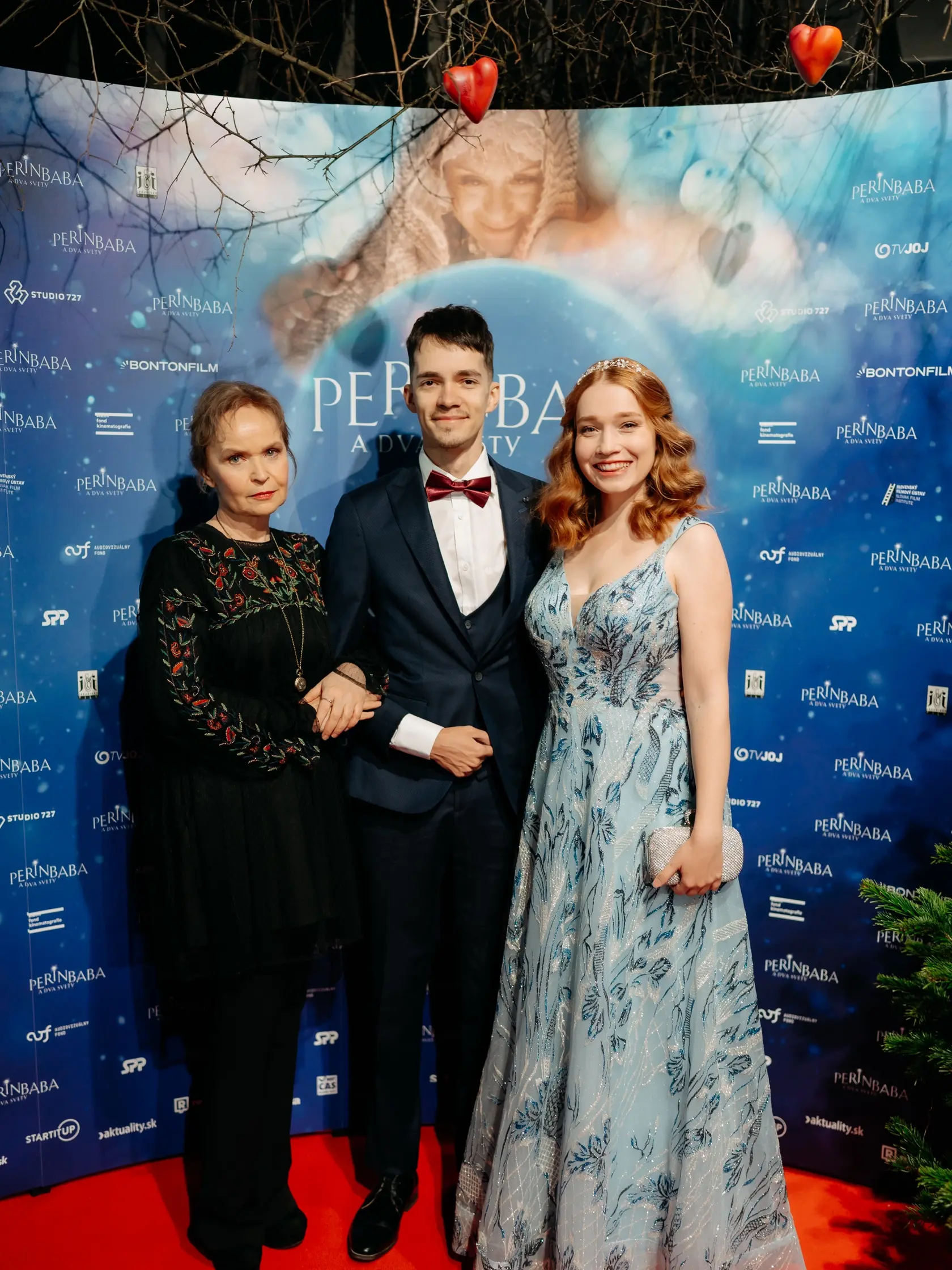 Publikum osobne pozdravila aj nezabudnuteľná Alžbetka Petra Kolevská-Vančíková.