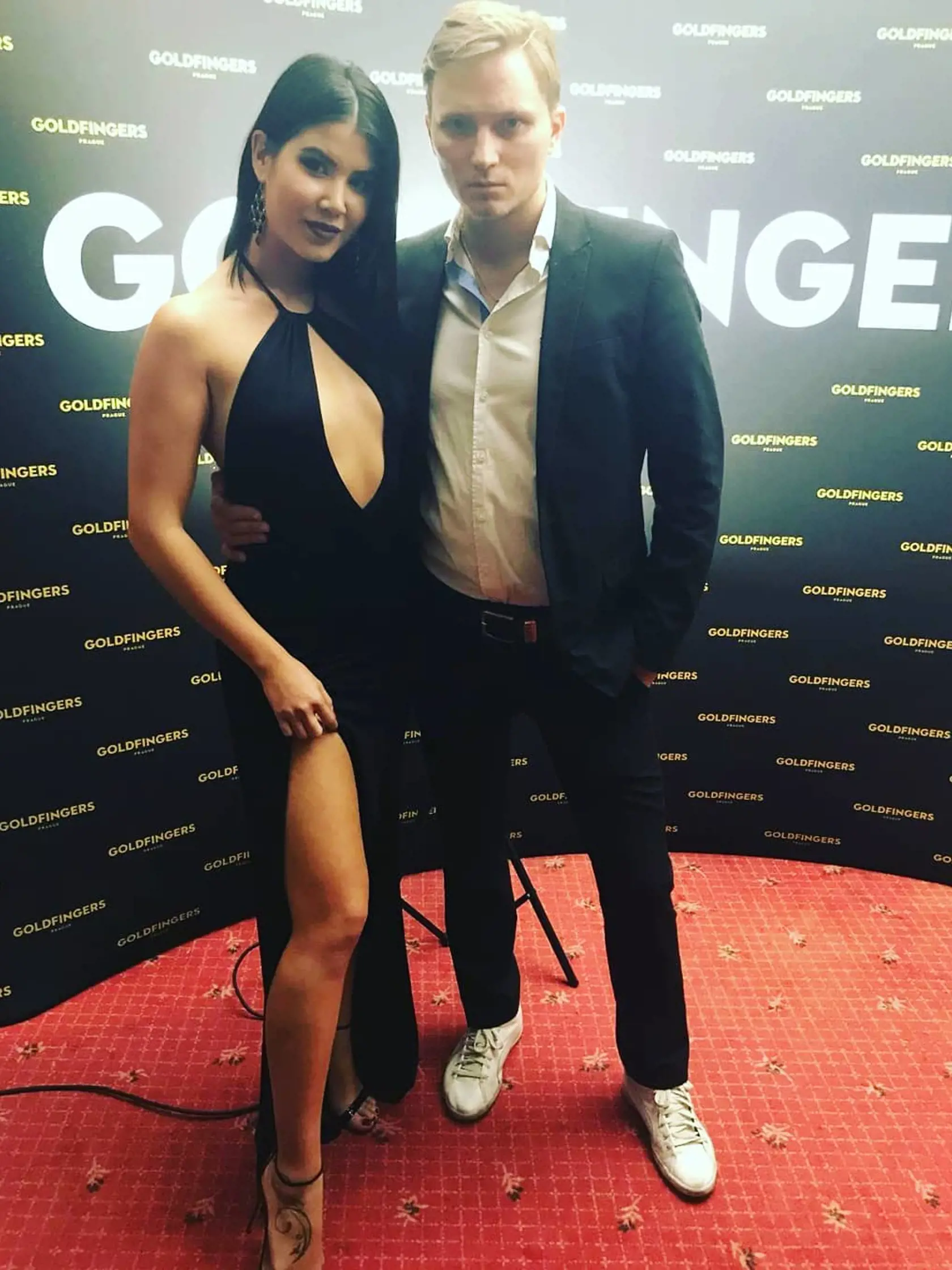 Stanley chodil s pornoherečkou Lady Dee.