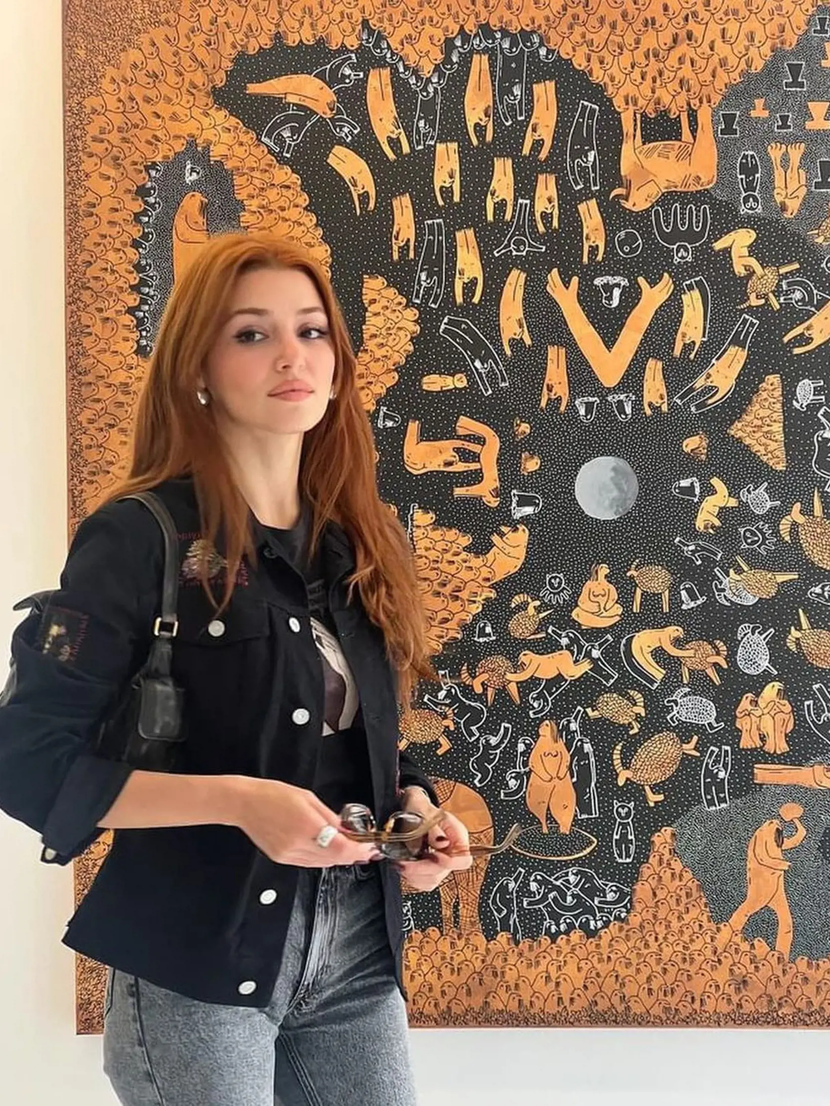 Eda miluje umenie, aj v Budapešti navštívila niekoľko galérii.