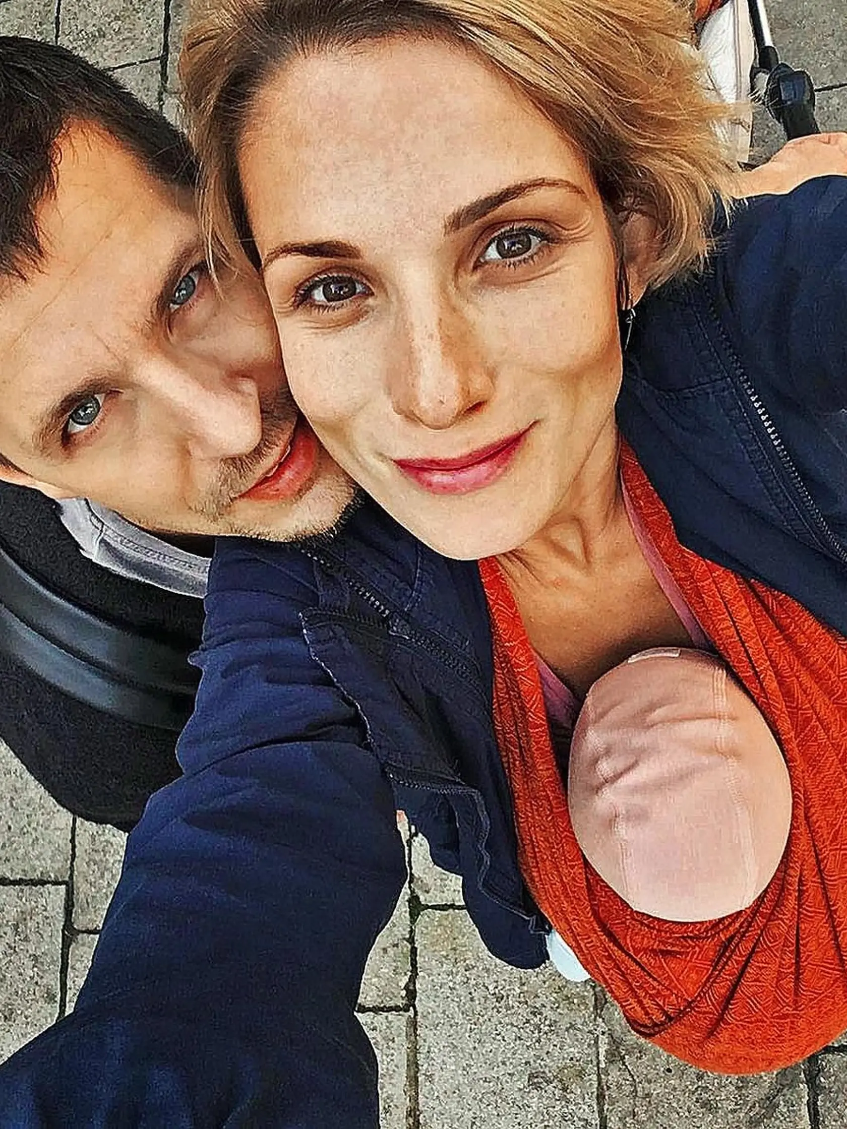 Herci spolu vychovávajú tri deti. 
