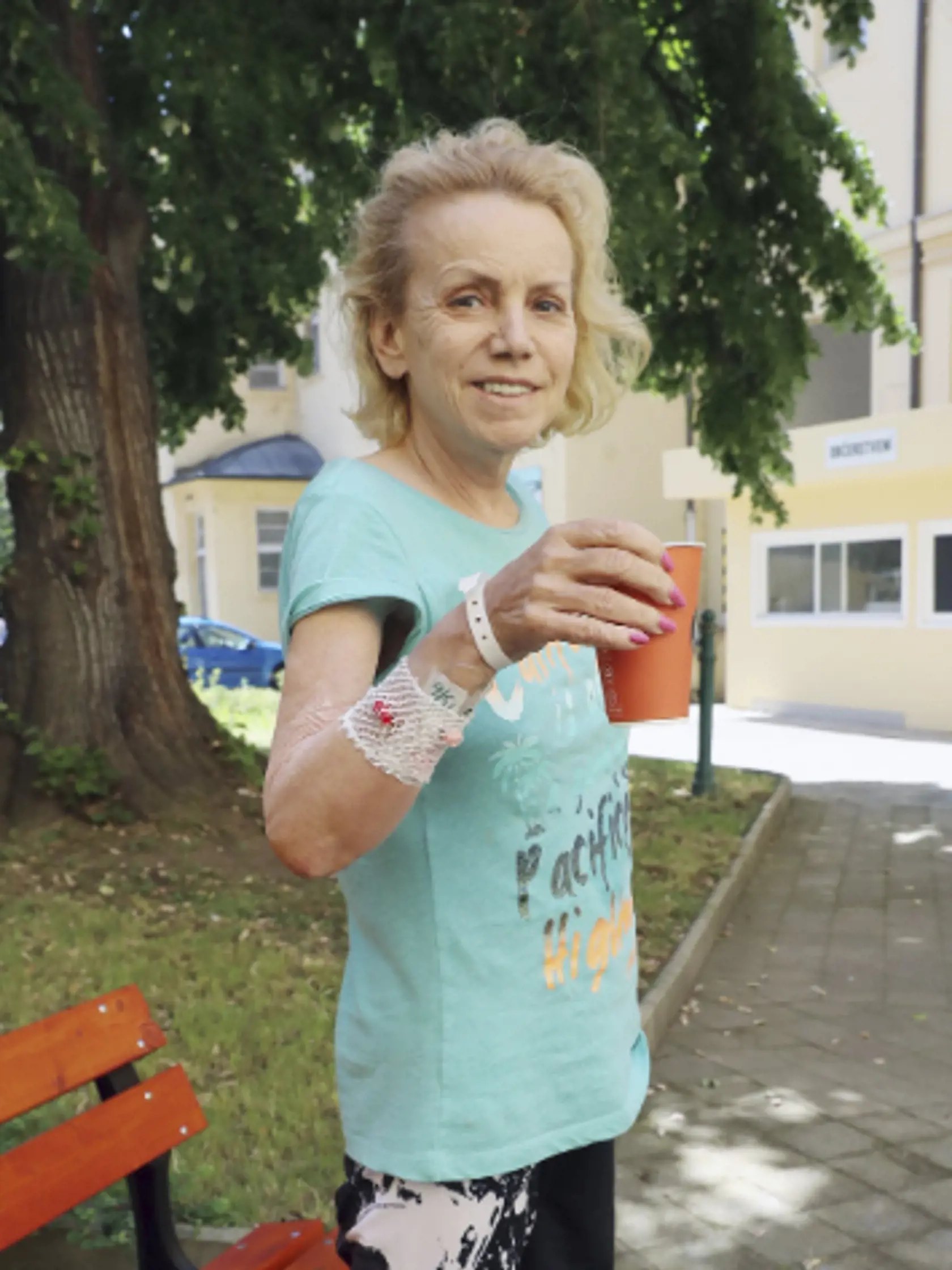 Hanka nastúpila na liečenie.