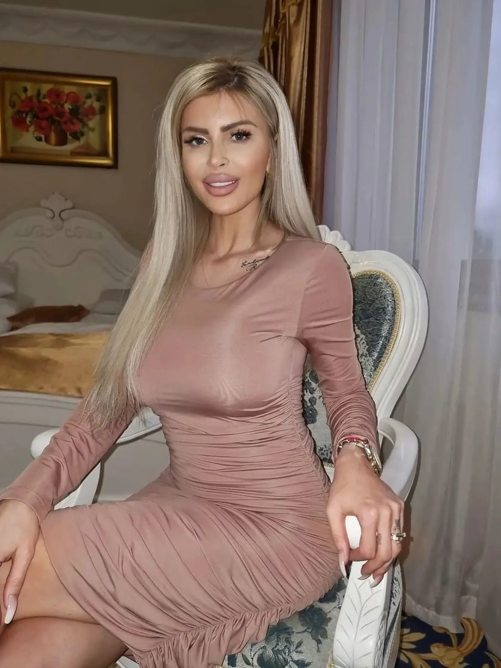 Lela Vémola