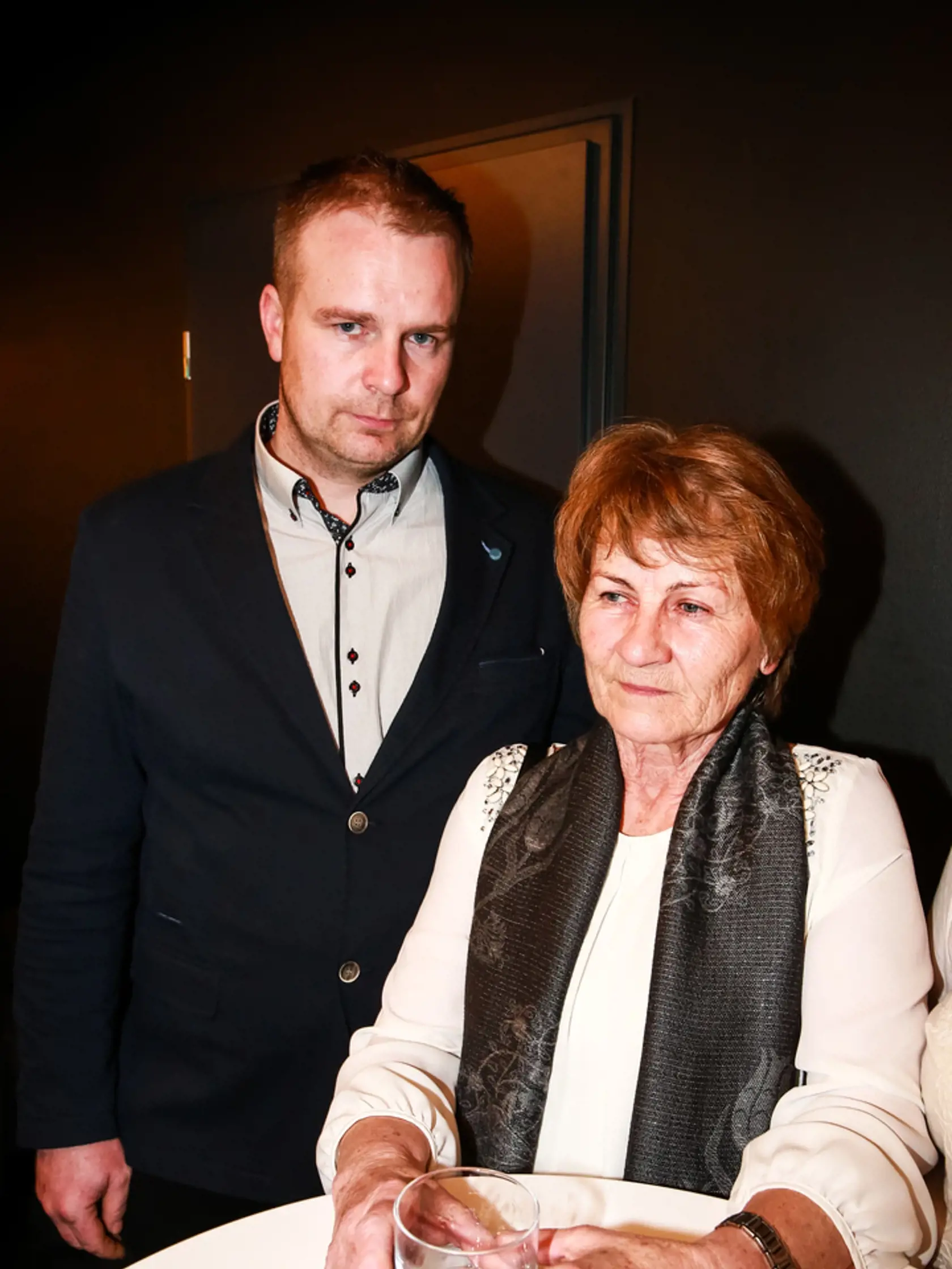Anna Remiášová: Spolu s druhým synom Braňom, nevlastným Róbertovým bratom, našla odvahu pozrieť si film Únos.