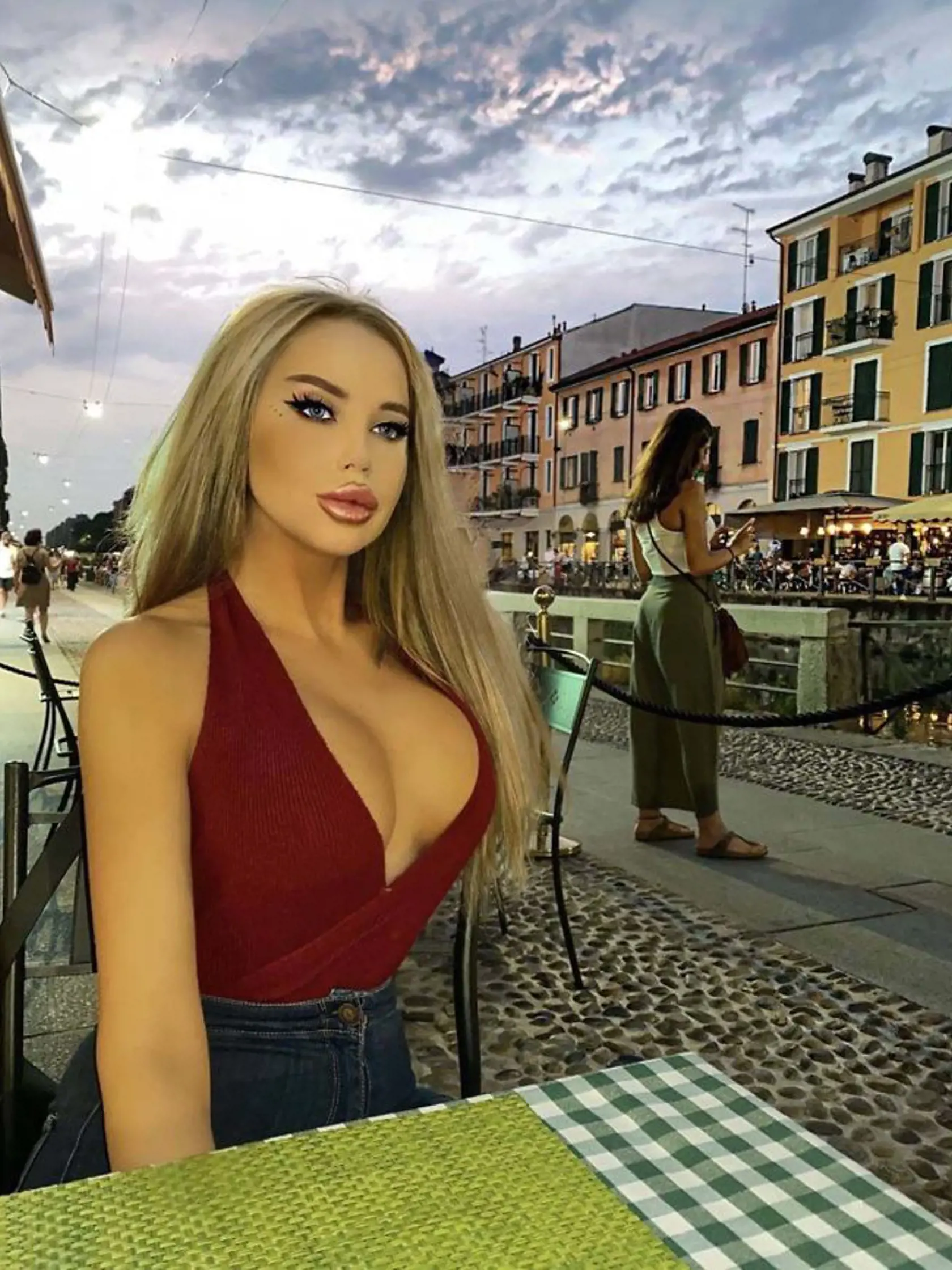 Instagramové kreatúry: Mnohí blogeri sa pri snahe pôsobiť dokonalo poriadne seknú a výsledkom je v skutočnosti pravý opak. Čistá hrôza!