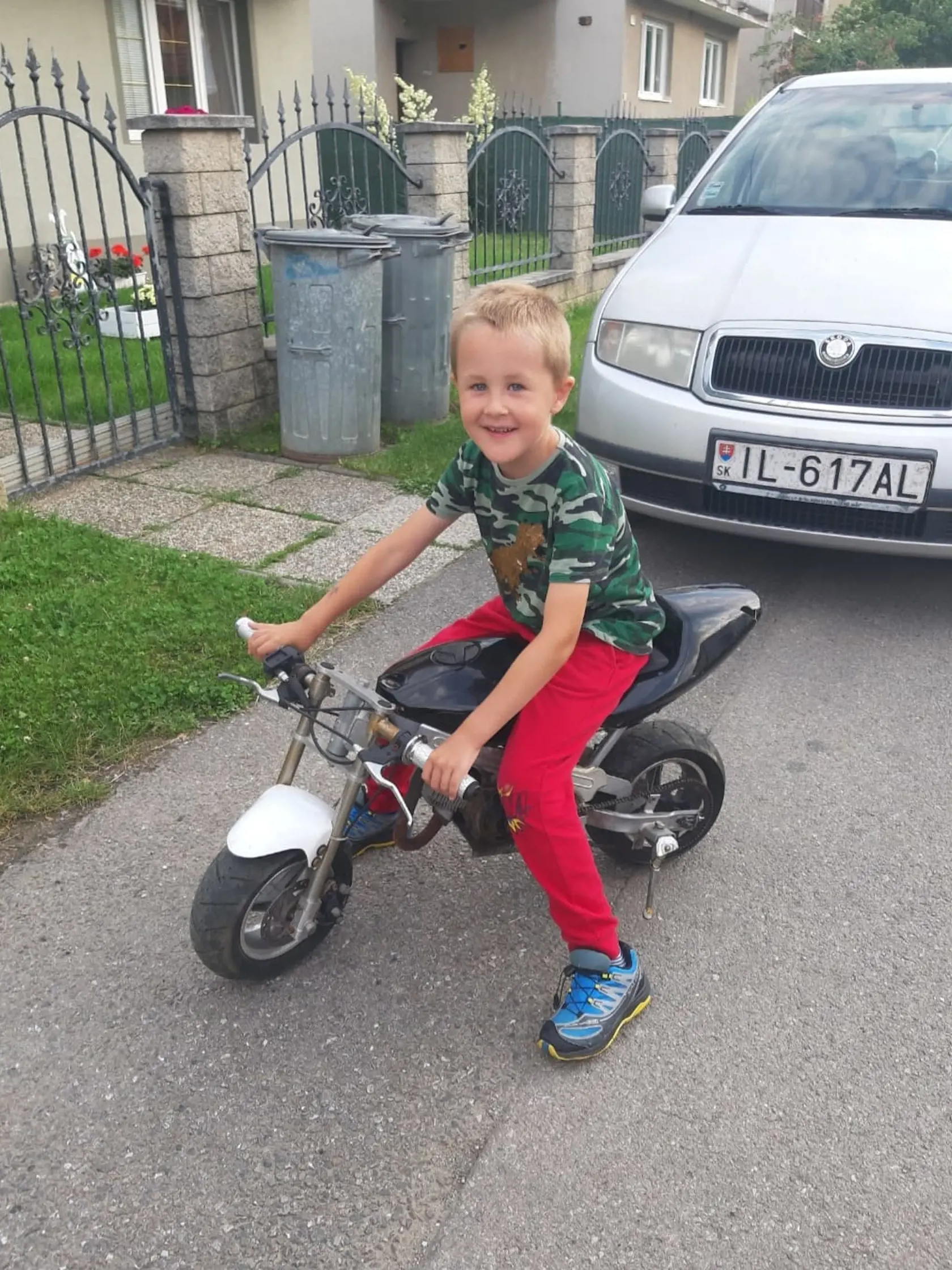 Nočná mora rodiča: Jej syn má nevyliečiteľnú chorobu! Letela s ním na operáciu až do Palerma...