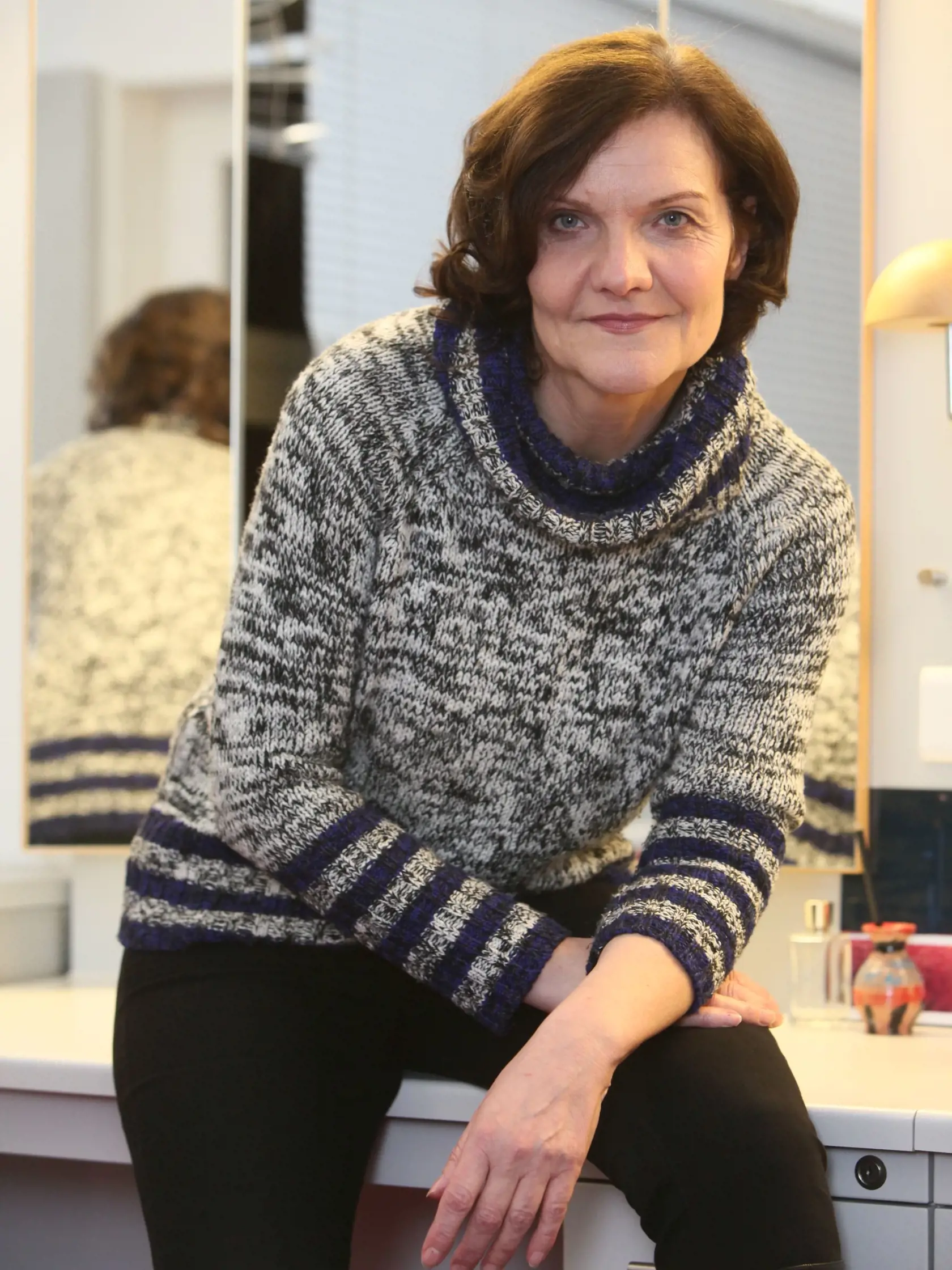 Jana Oľhová, herečka,
