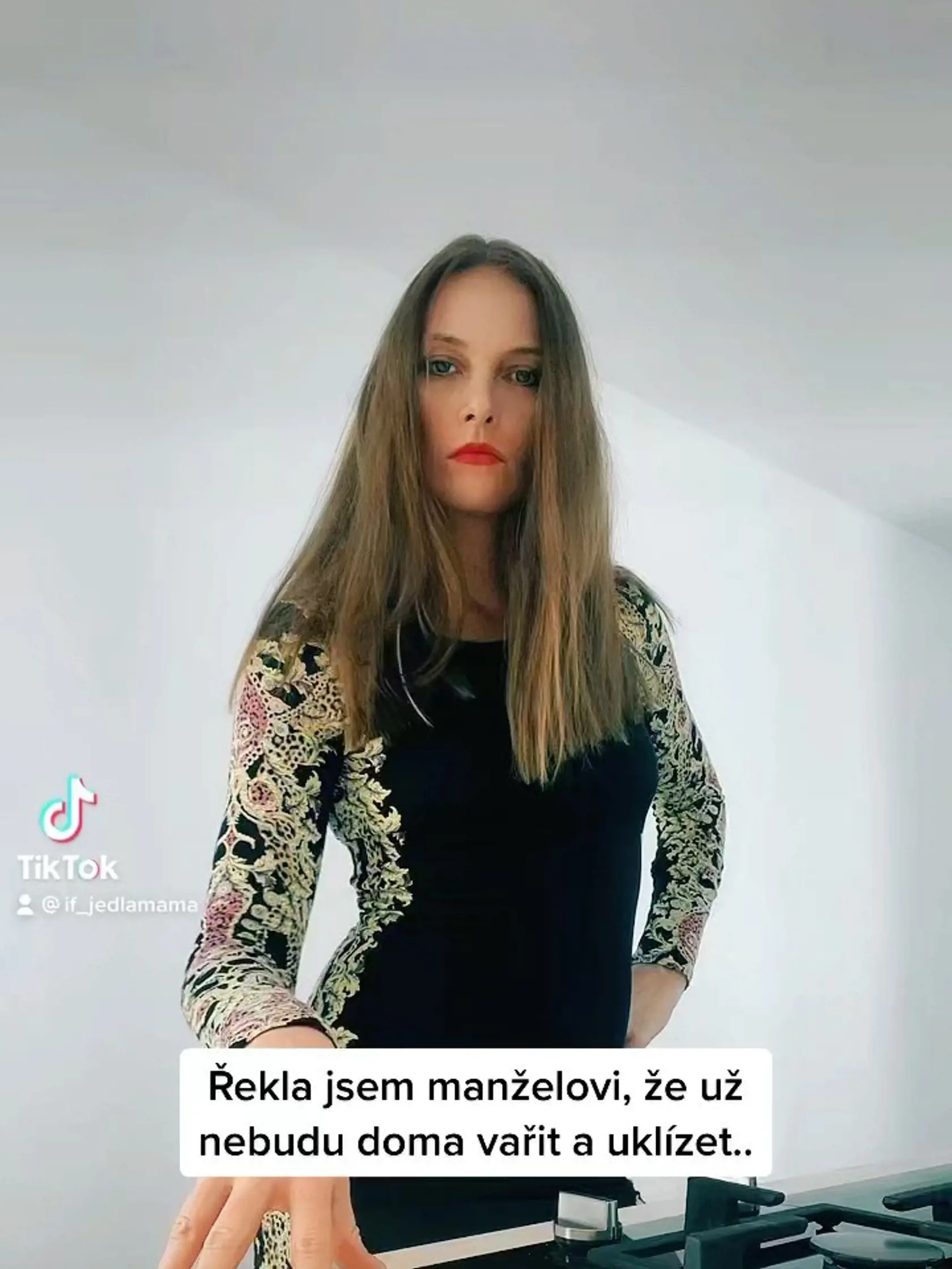 Čo sa stane, keď´Iva povedala manželovi, že nebude variť a upratovať.
