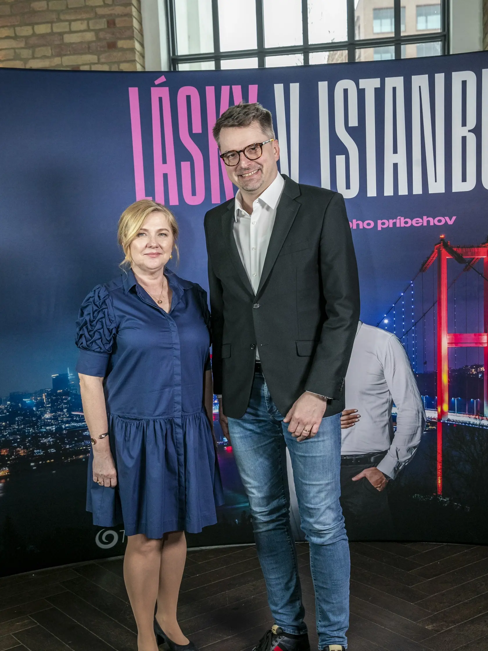Premiéra jojkárskeho seriálu Lásky v Istanbule. Prišiel aj generálny riaditeľ TV JOJ Marcel Grega.