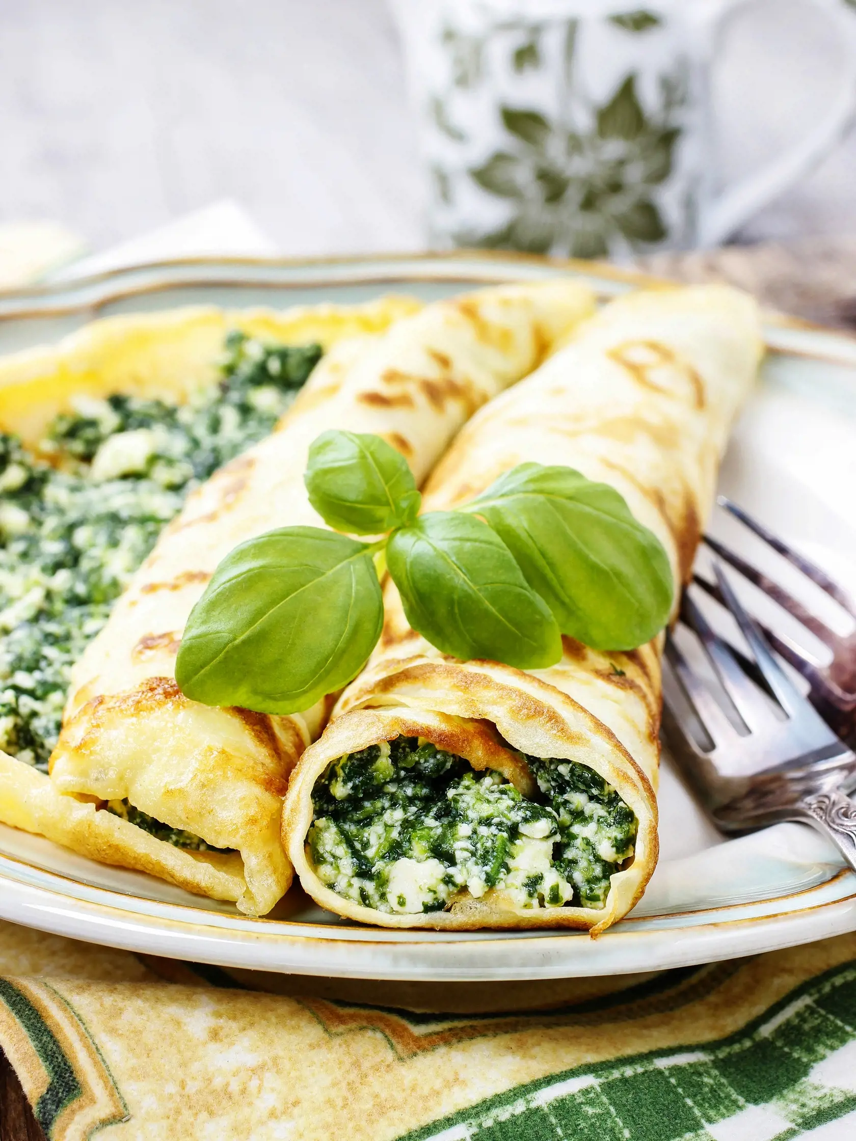 Palacinky so špenátom a fetou