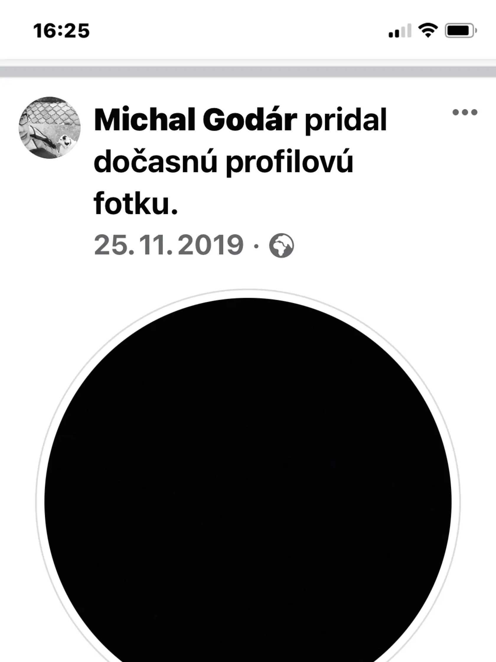 Michal (†29) mal, podľa jeho známych, často smutnú náladu.