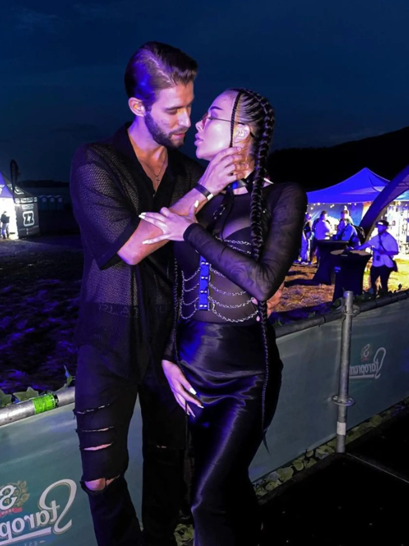 Tomáš a Marcela na festivale elektronickej hudby v Námestove.