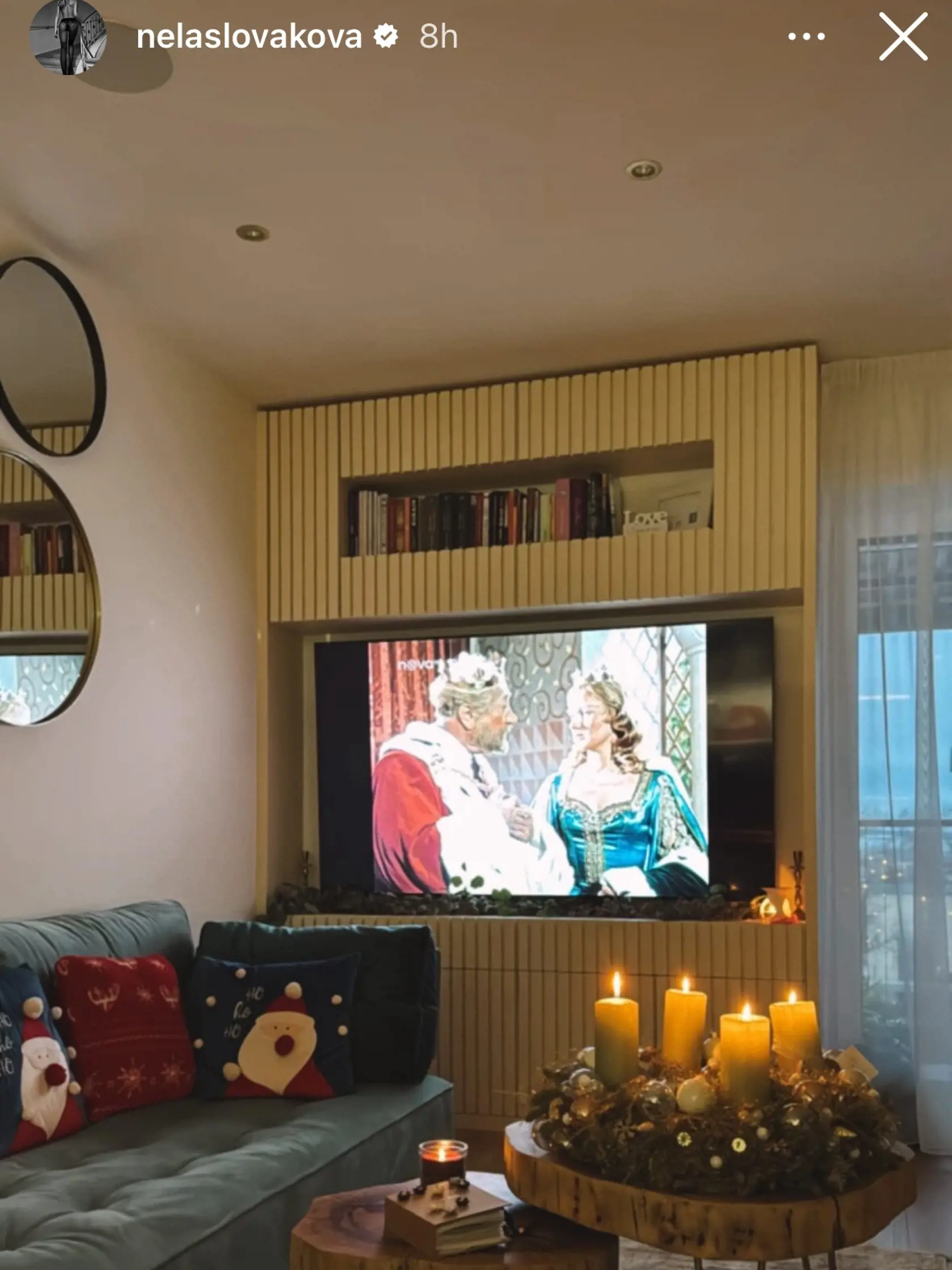 Takúto pohodičku mali na Vianoce náš hokejista Lukáš Kozák a jeho priateľka Nela Slováková.
